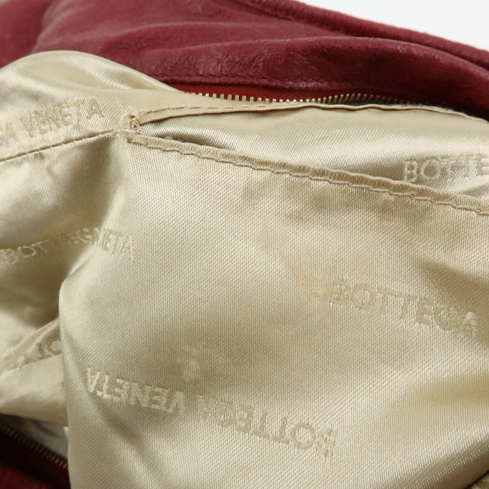 BOTTEGA VENETA Intrecciato Leather Shoulder Bag Crossbody Bag Wine Red