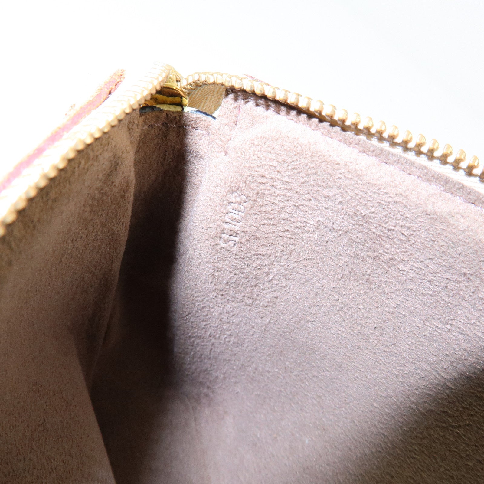 Louis Vuitton Monogram Multicolor Pochette Accessoires Noir M92648