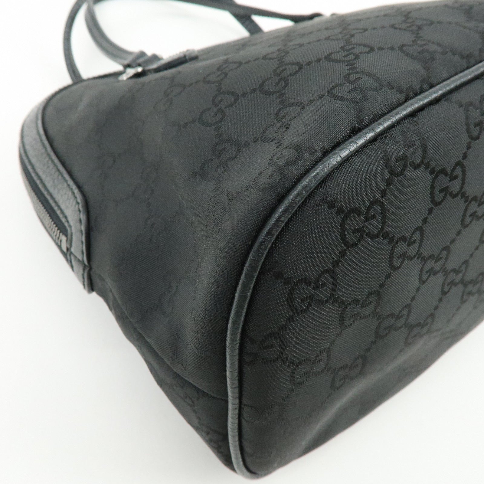 GUCCI GG Nylon Leather 2Way Bag Hand Shoulder Bag Black 420023