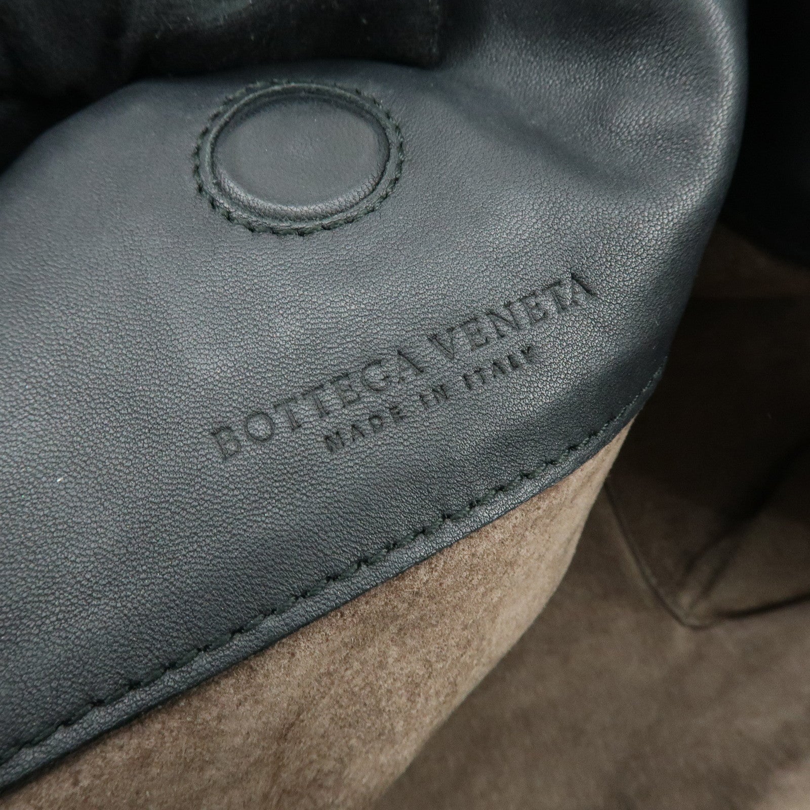 BOTTEGA VENETA Intrecciato Campana Leather Shoulder Bag Hand Bag Black