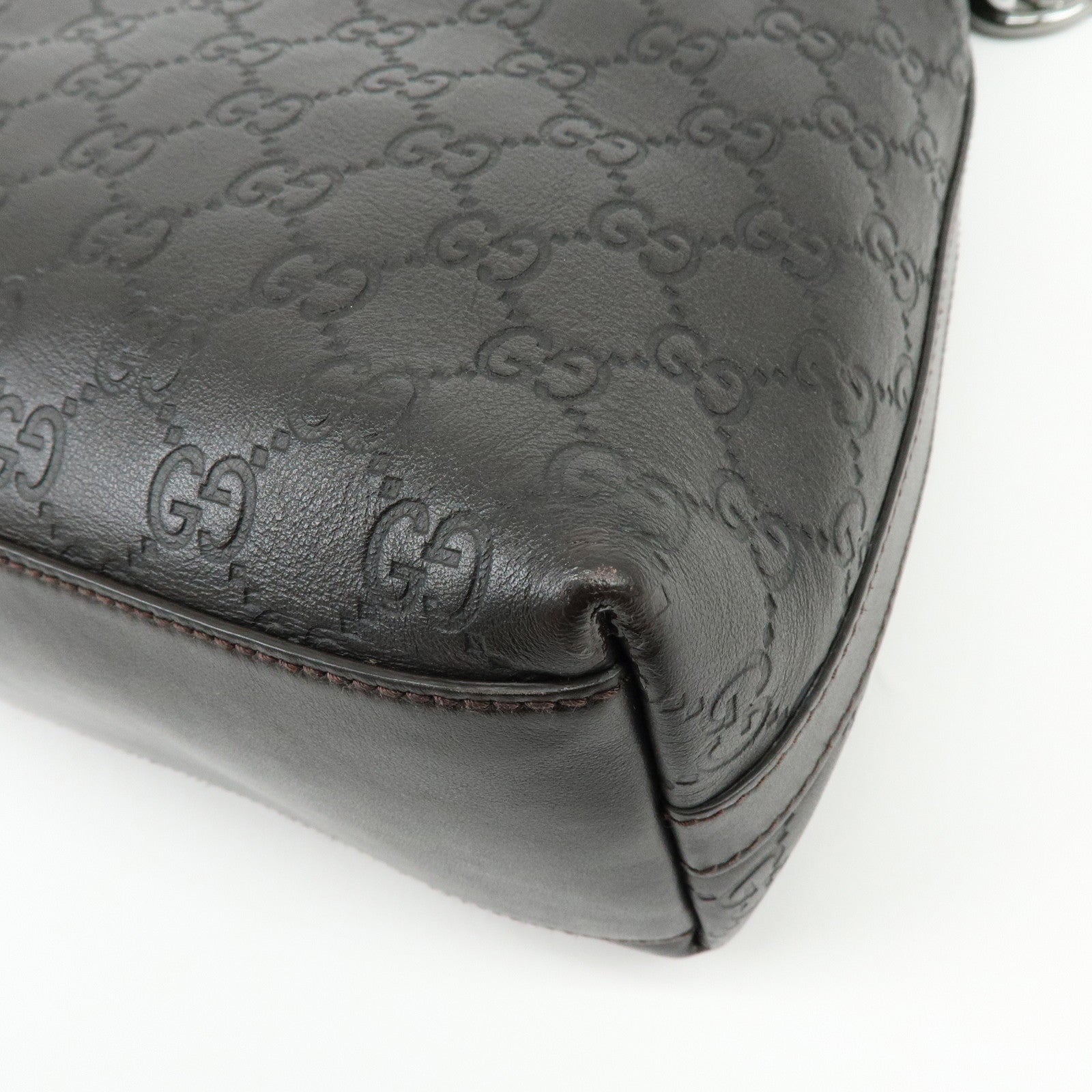 GUCCI Guccissima Interlocking G Leather Shoulder Bag Brown 339553