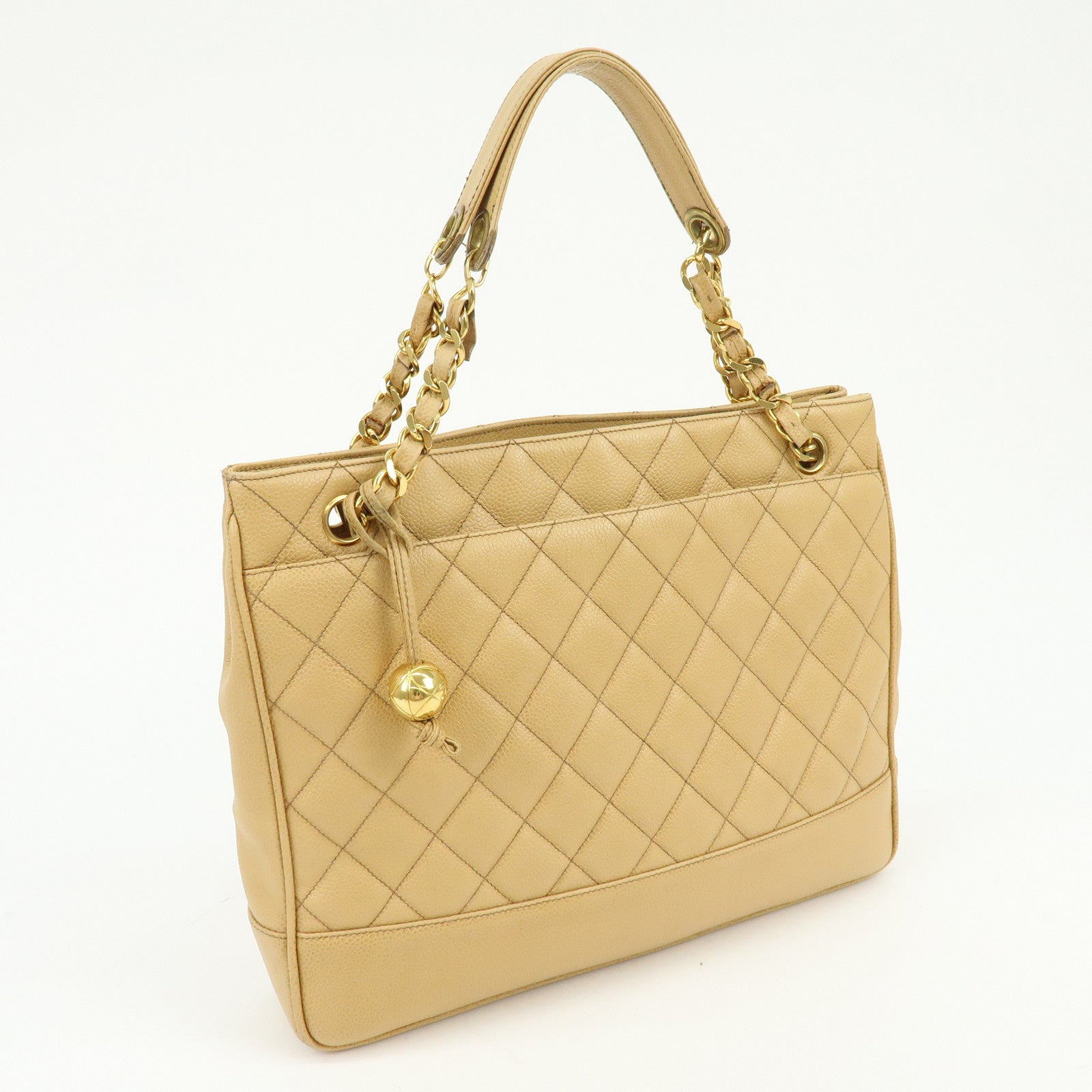 CHANEL Matelasse Caviarskin Shoulder Bag Hand Bag Beige