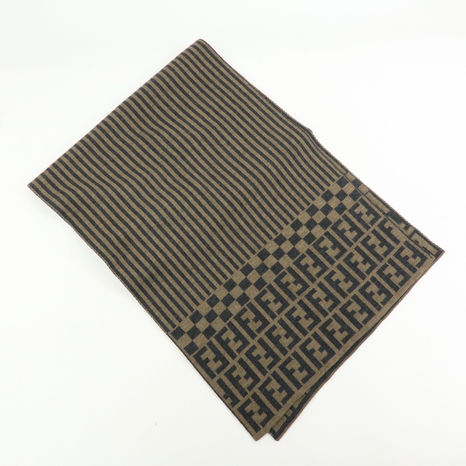 FENDI Zucca Pequin Wool 100% Knitted Shawl Scarf Brown