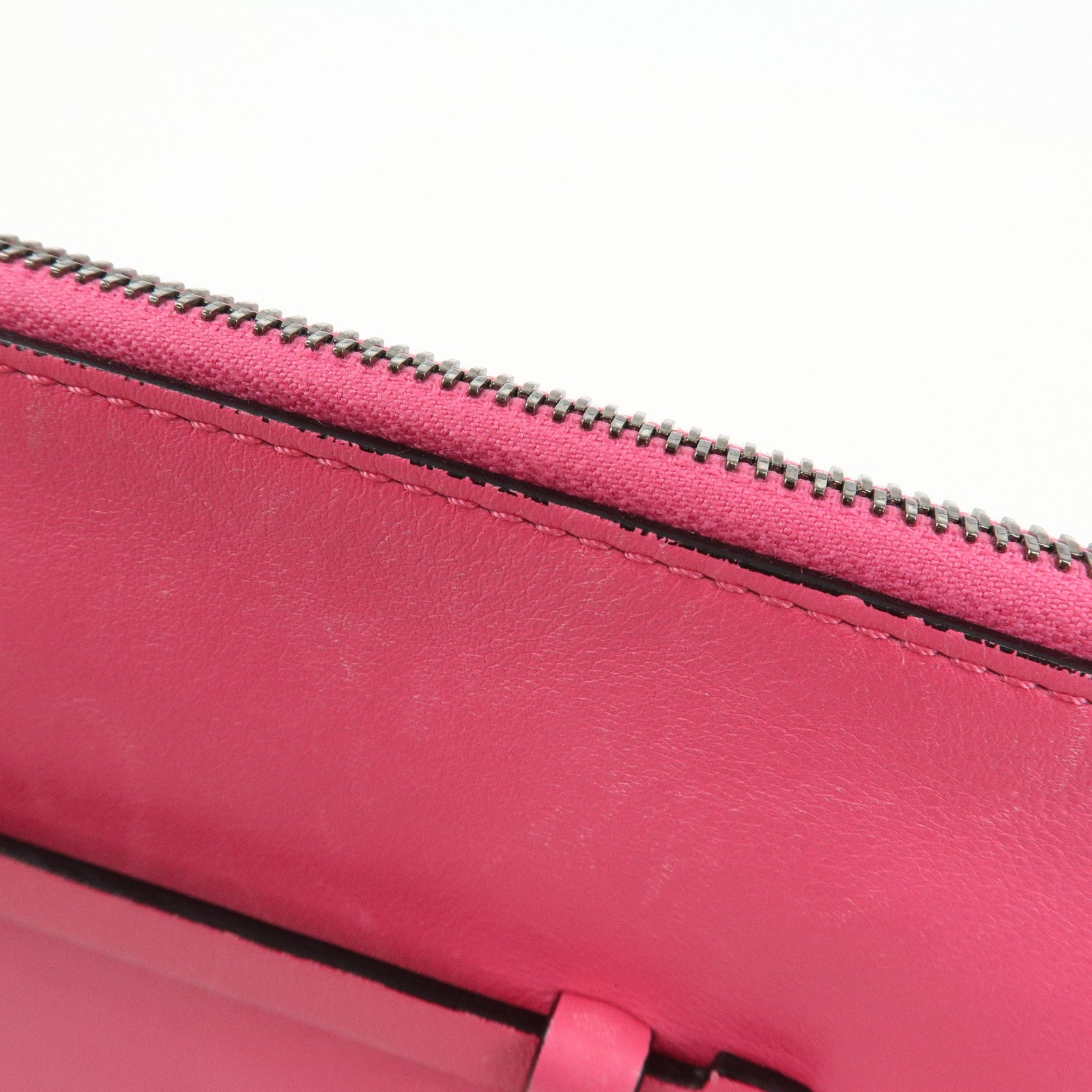 VALENTINO ROCKSTUD Leather Clutch Bag Pouch Pink