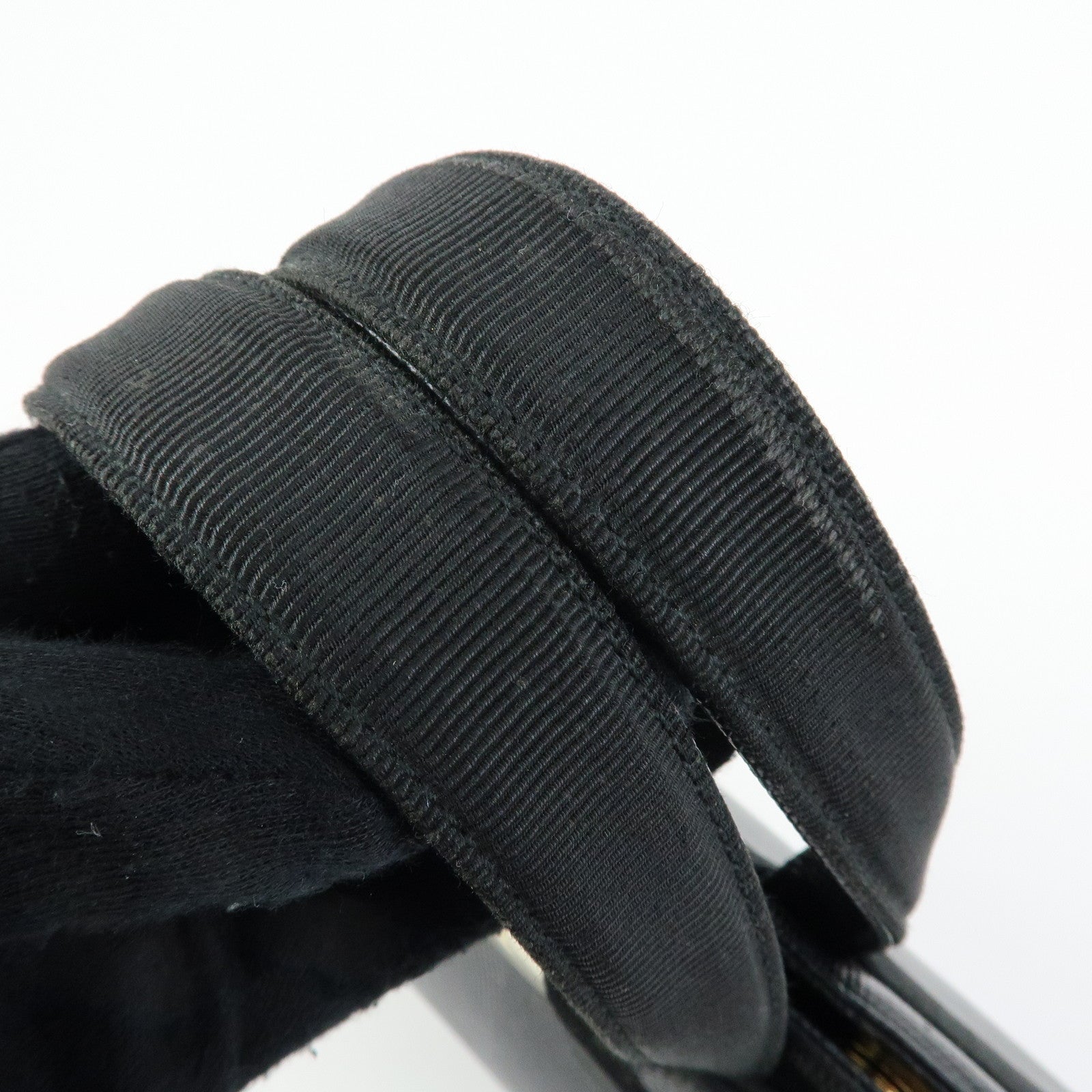 Ferragamo Vara Ribbon Embossed Leather Canvas 2Way Hand Bag Black