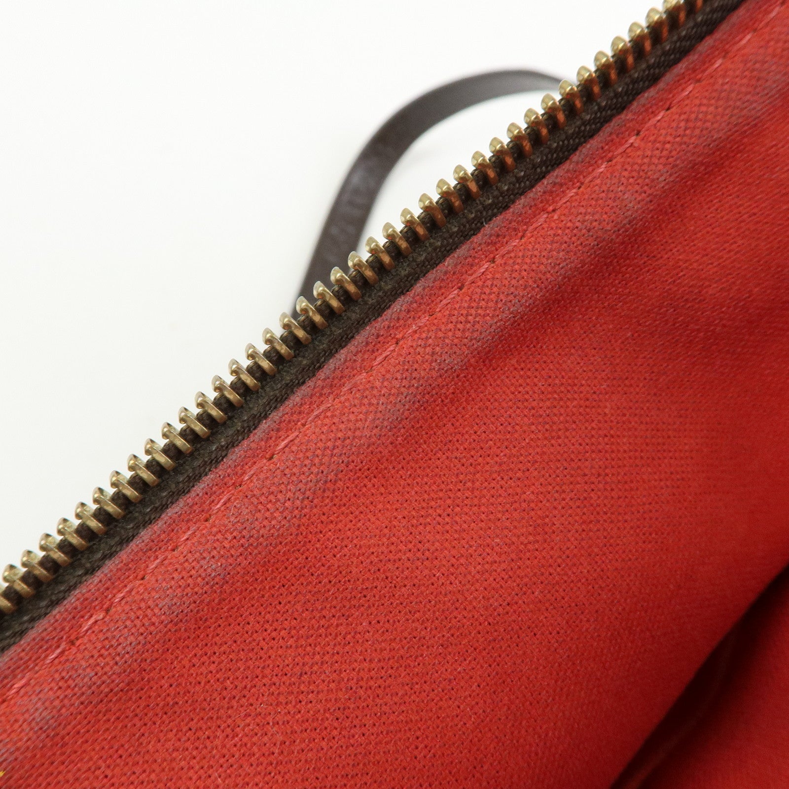 Louis Vuitton Damier Bloomsbury GM Shoulder Crossbody Bag N42250