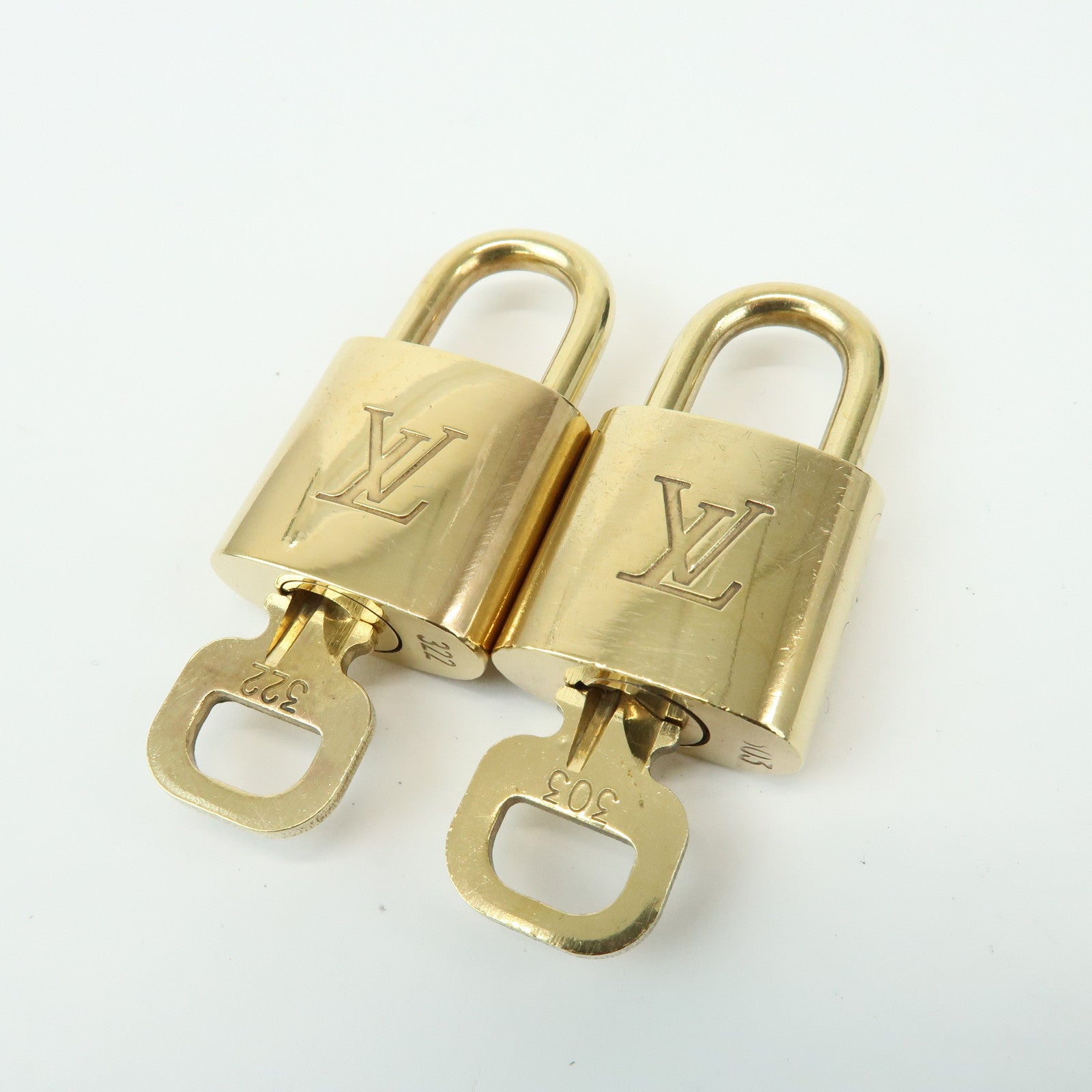 Louis Vuitton Set of 10 Lock & Key Cadena Key Lock