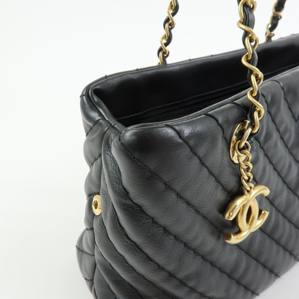 CHANEL Calf Skin V Stich Shevron Chain Shoulder Bag Tote Bag Black