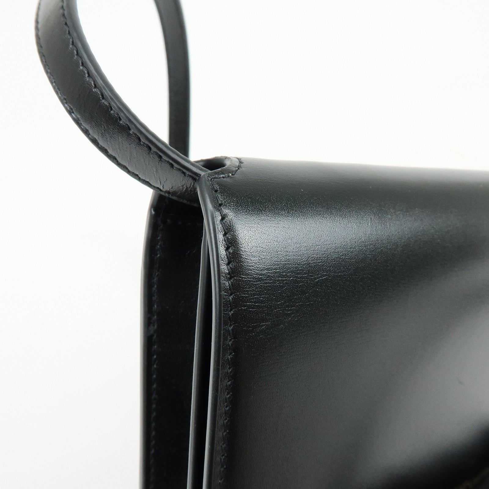SAINT LAURENT PARIS Calf Leather Flap Shoulder Bag Black 769162