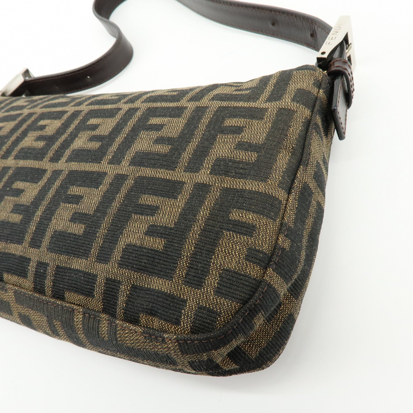 FENDI Mamma Baguette Jacquard Canvas Leather Shoulder Bag 26424