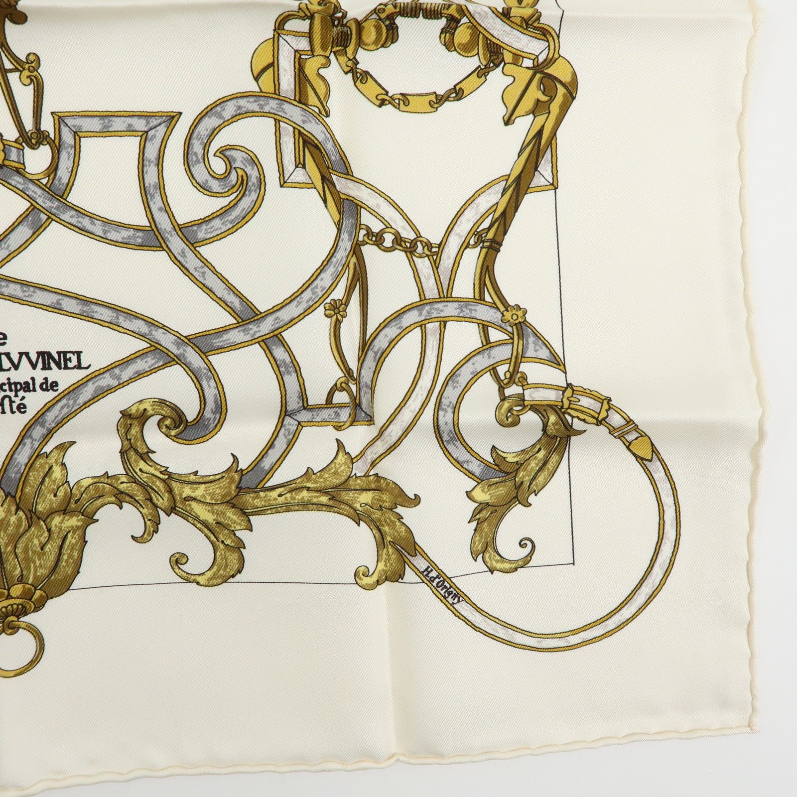 HERMES Carre 40 Silk 100% Scarf L'INSTRVCTION DV ROY White Gold Gray