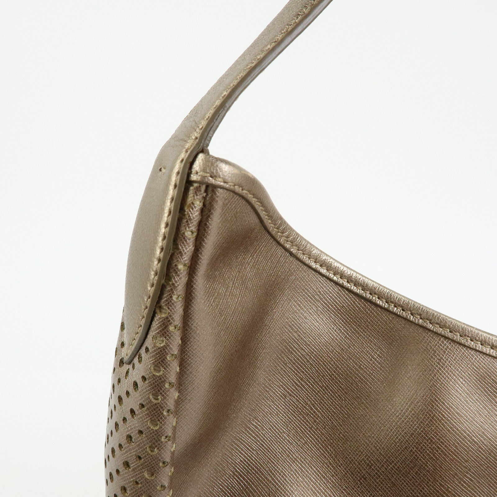 Ferragamo Gancini Leather Shoulder Bag Hand Bag Metallic Pink Beige