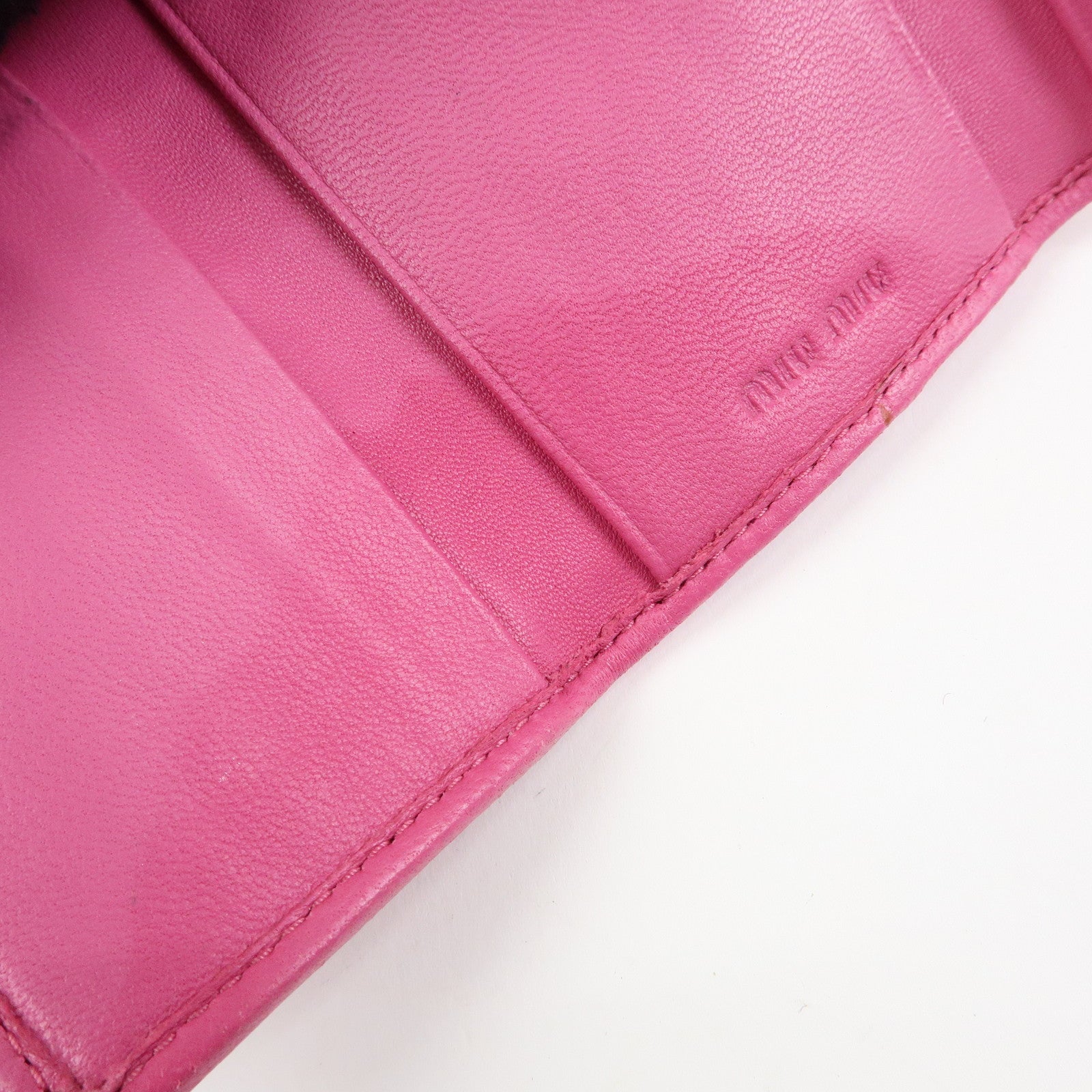 MIU MIU Matelasse Leather 6 Ring Key Case Key Holder Pink