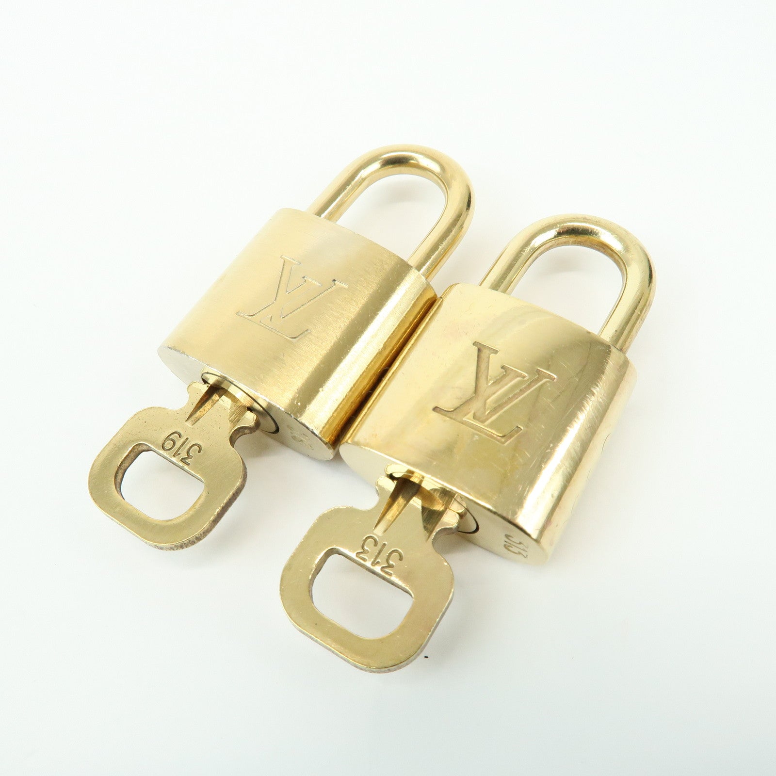 Louis Vuitton Set of 10 Lock & Key Cadena Key Lock