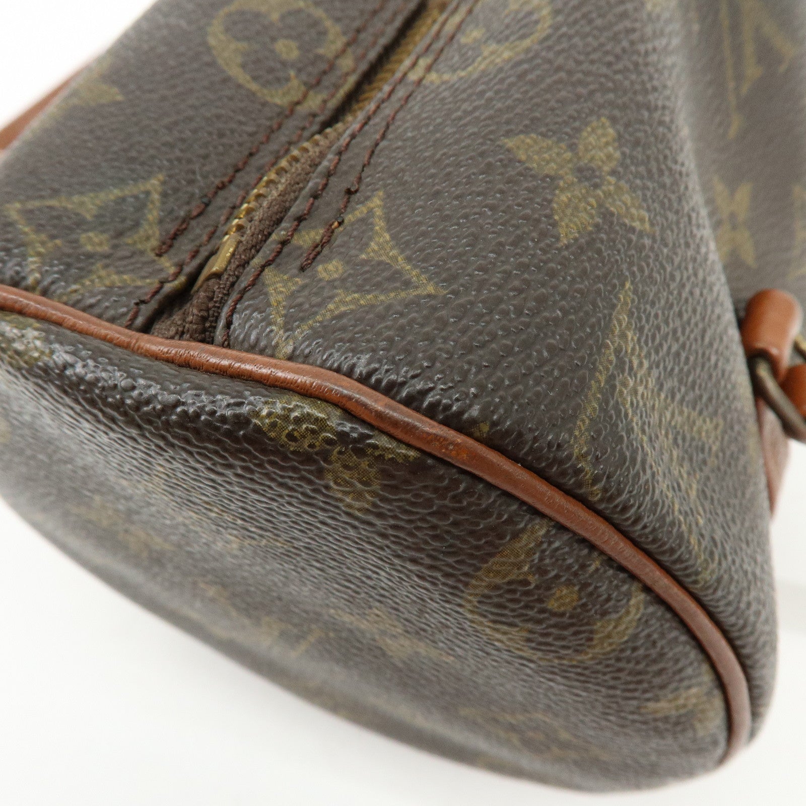 Louis Vuitton Monogram Papillon 26 Hand Bag Brown M51366
