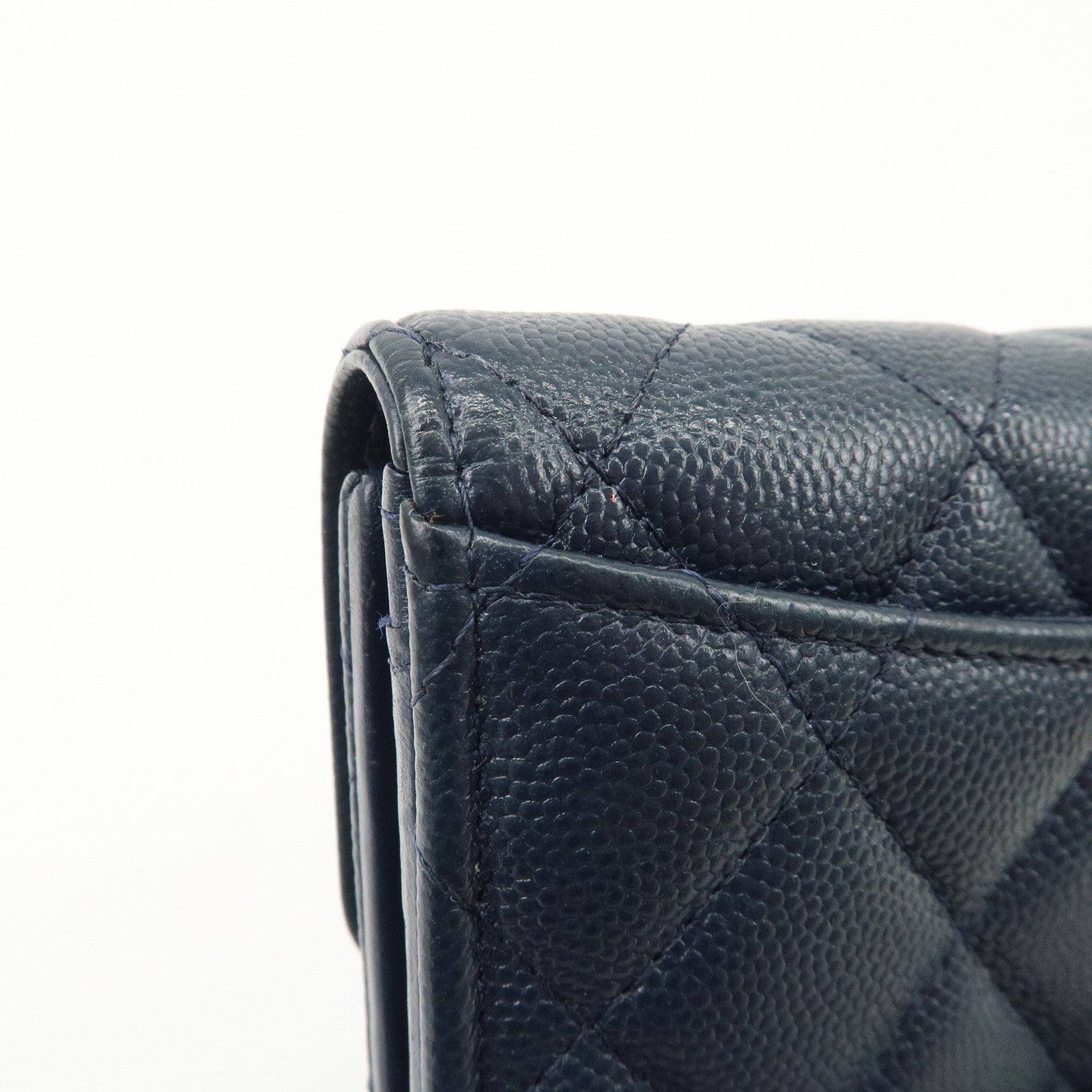 CHANEL Matelasse Caviarskin Tri-fold Wallet Small Wallet Navy AP0232 Used