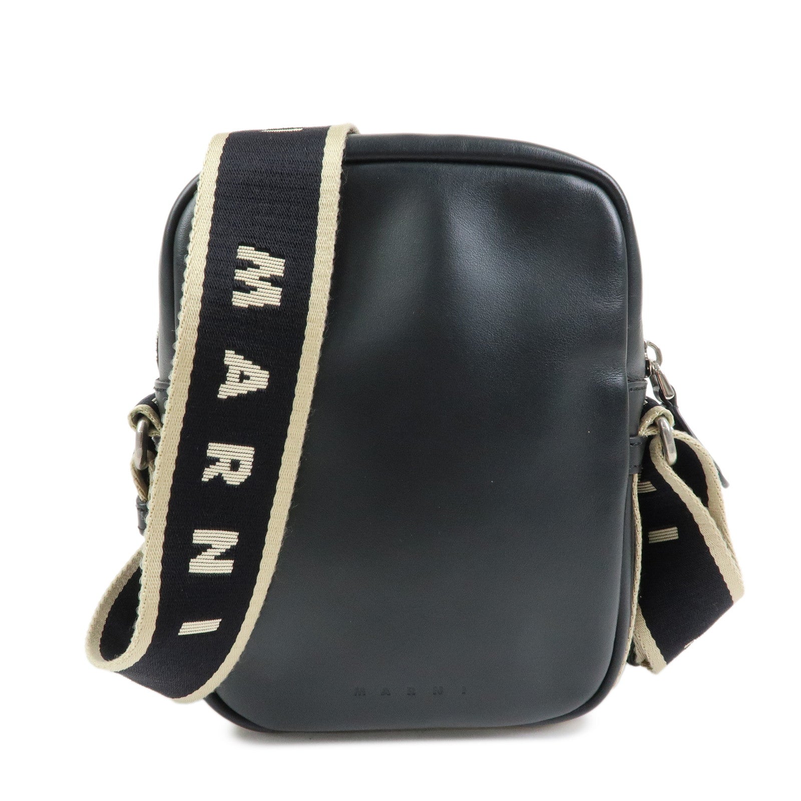 MARNI BEY Logo Leather Shoulder Bag Crossbody Bag Black