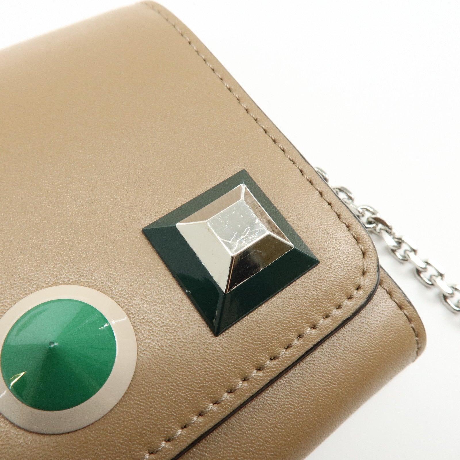 FENDI Leather Studs Chain Shoulder Wallet Long Wallet Beige 8M0365