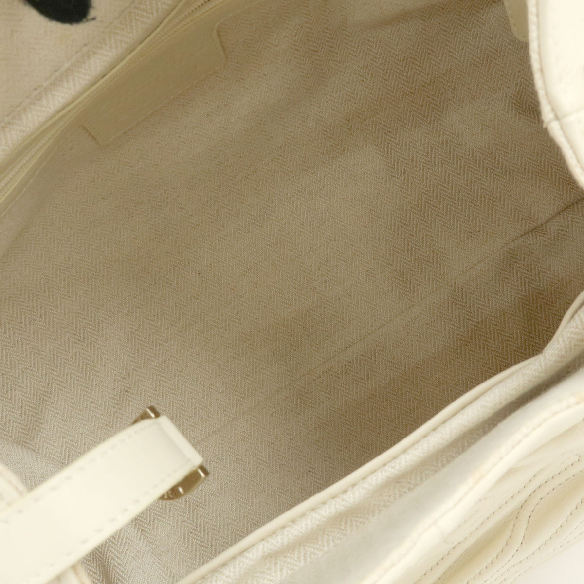 BVLGARI Chandra Leather Shoulder Bag Hand Bag Ring Buckle White