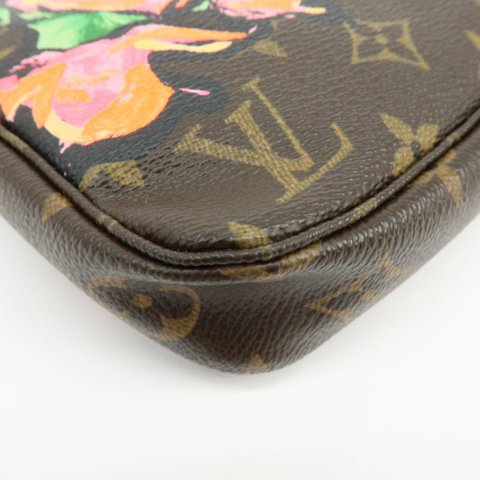 Louis Vuitton Monogram Rose Pochette Accessoires Hand Bag Pouch M48615