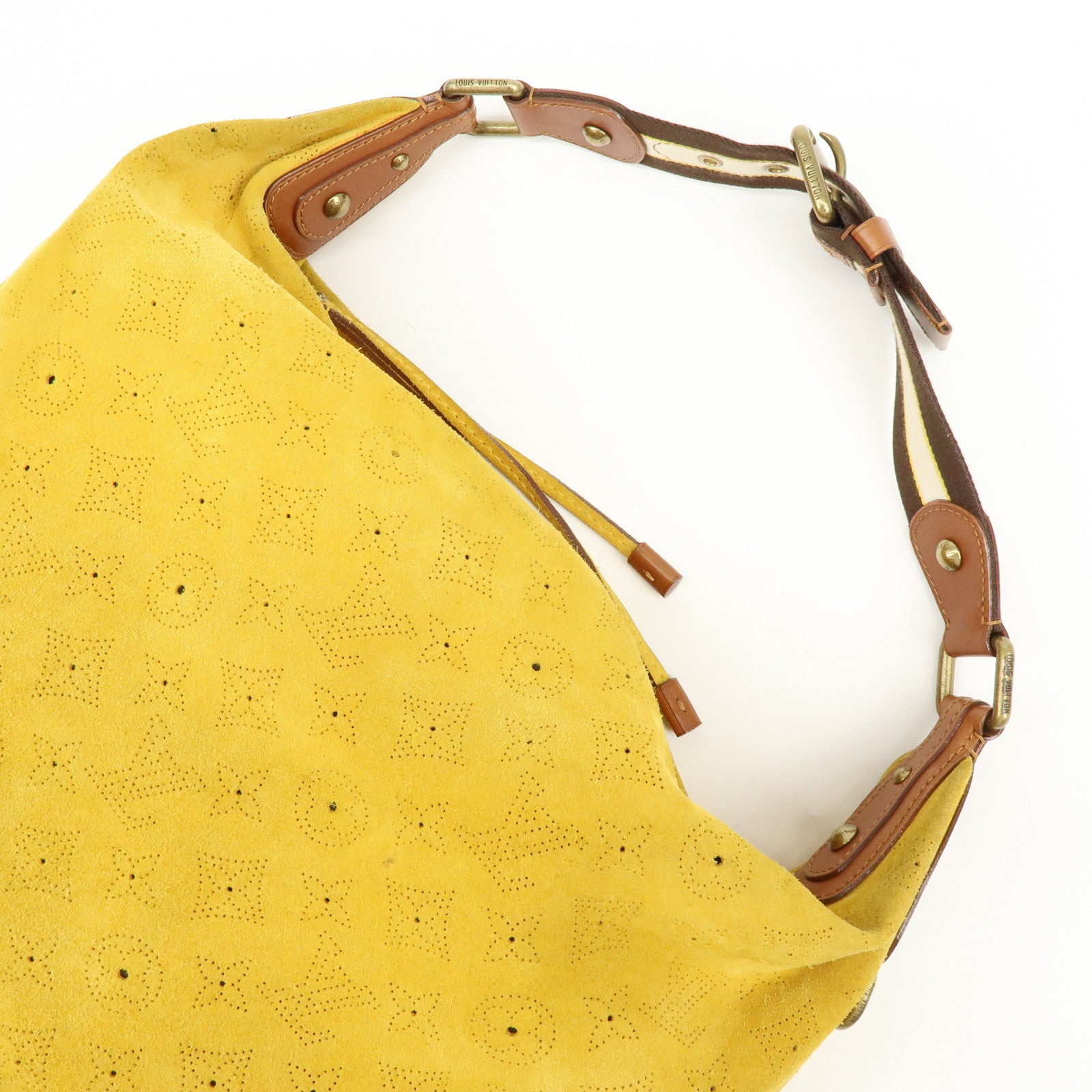 louis-vuitton-monogram-mahina-onata-gm-shoulder-bag-yellow-m95118-1