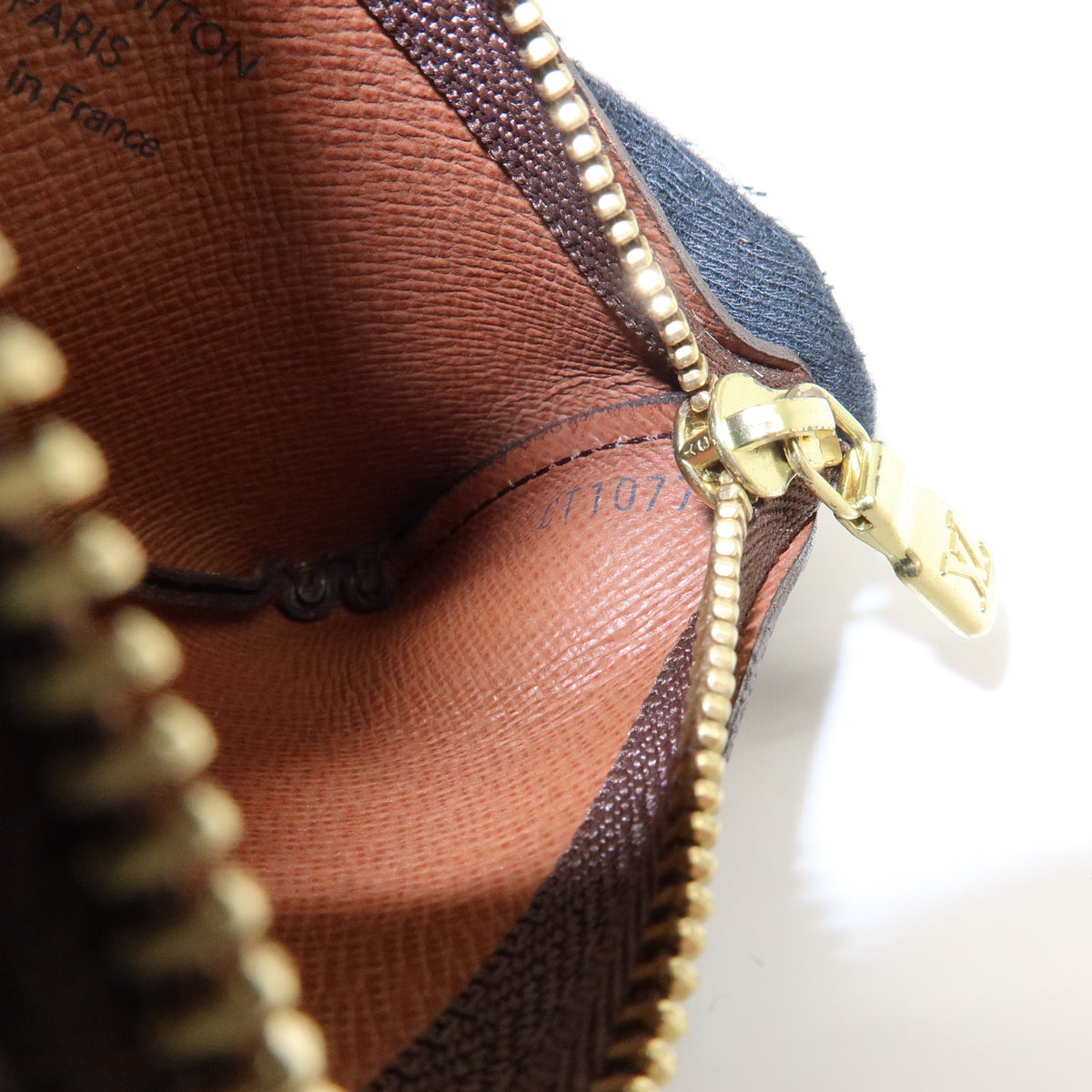 Louis Vuitton Monogram Pochette Cles Coin Case Key Case Brown M62650