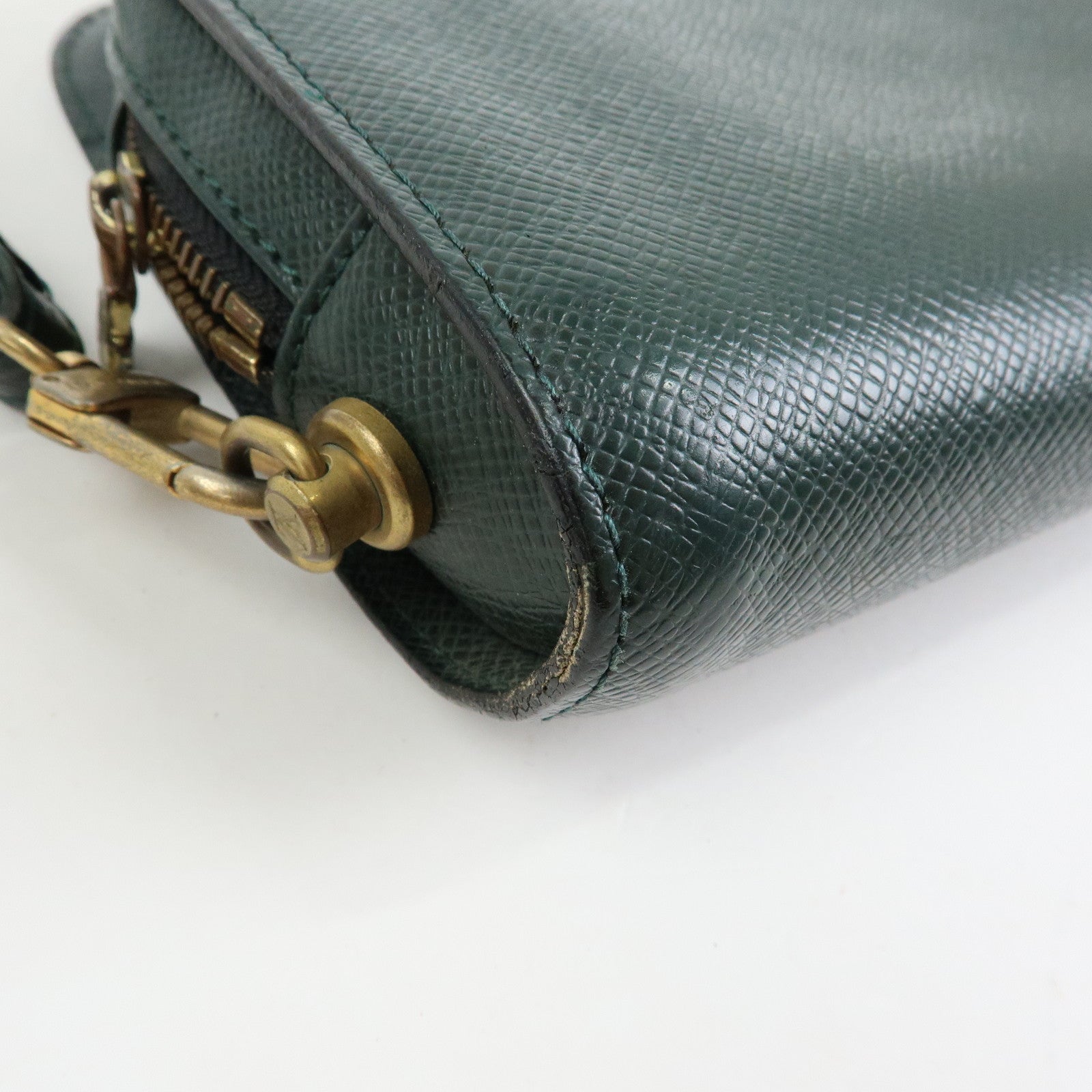 Louis Vuitton Taiga Baikal Clutch Bag Pouch Epicea M30184