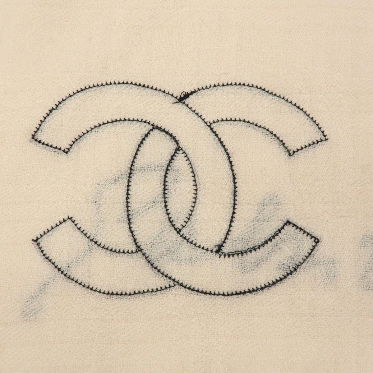CHANEL COCO Mark Cashmere 100% Scarf Stawl Beige Black
