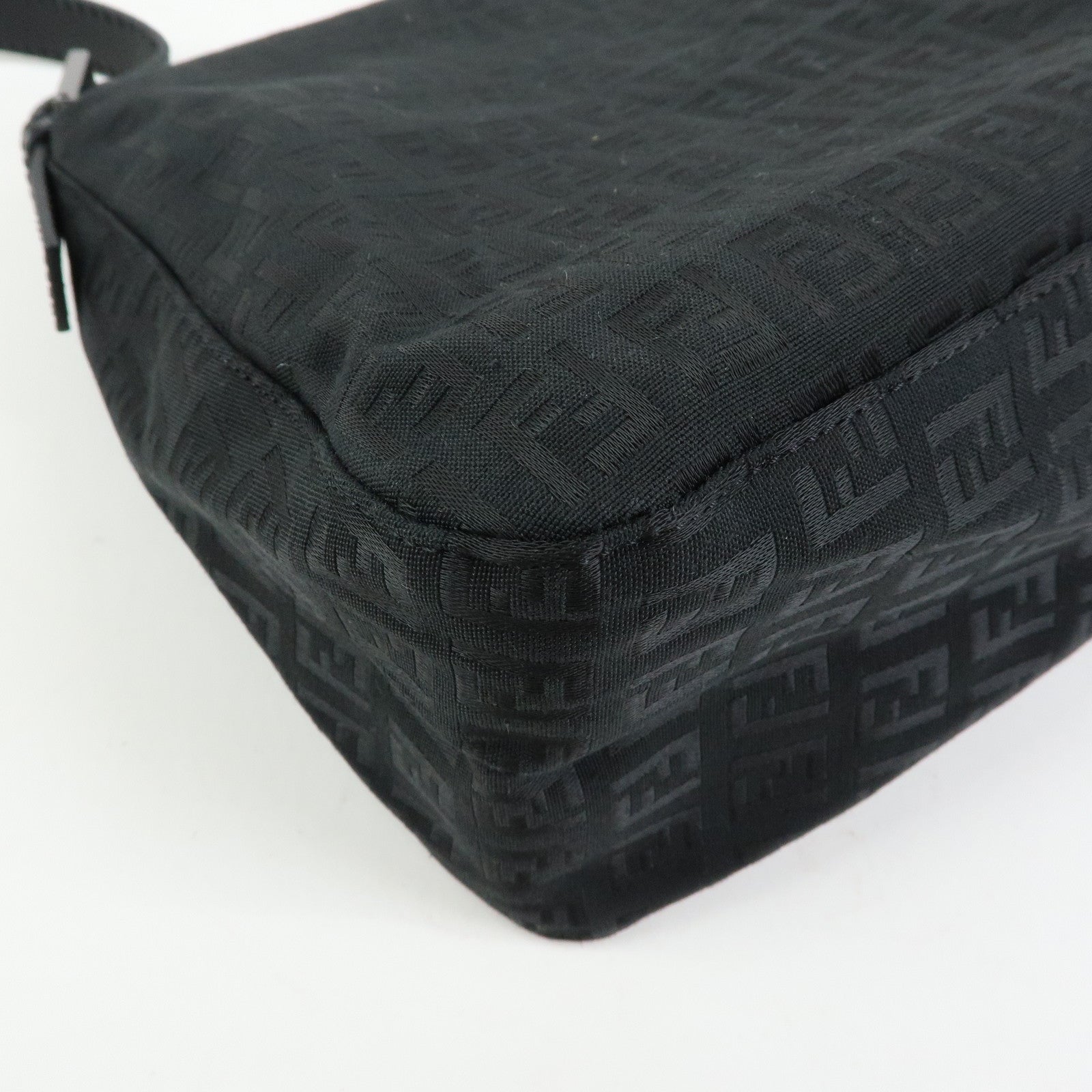 FENDI Mamma Baguette Zucchino Canvas Leather Shoulder Bag Black 8BR001