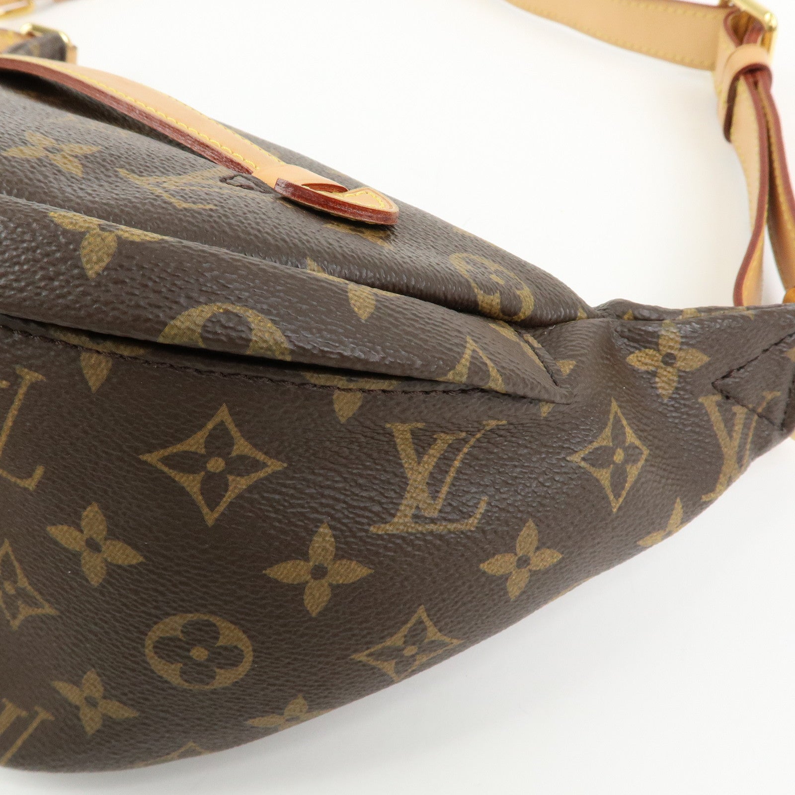 Louis Vuitton Monogram Bum Bag Crossbody Shoulder Bag Brown M43644