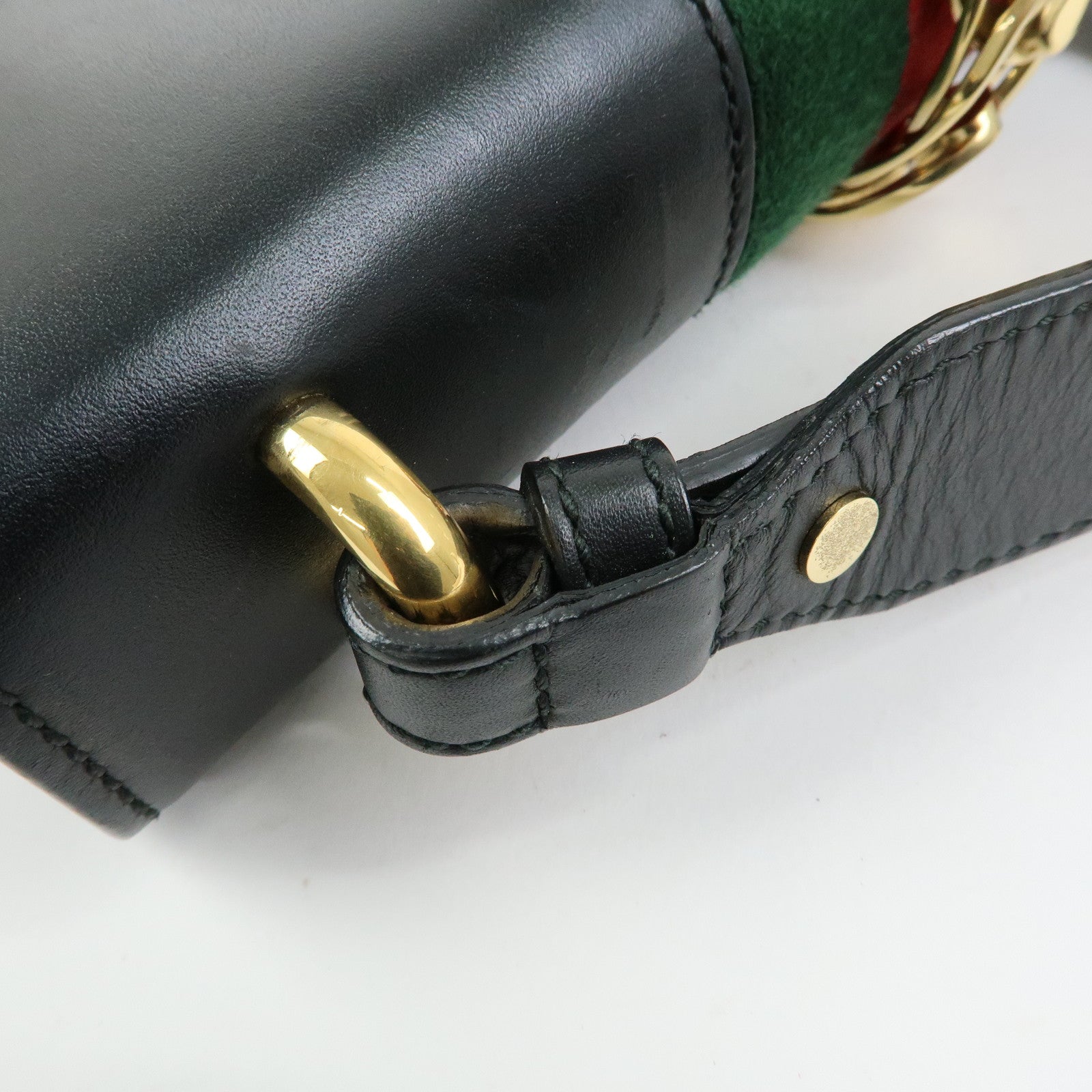 Gucci Sylvie Sherry Leather Shoulder Bag Crossbody Bag Black 421882