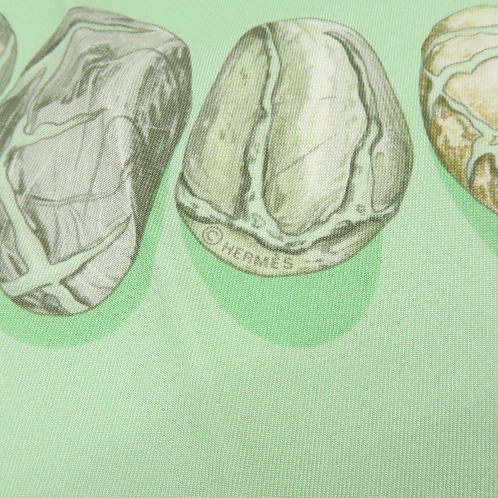 HERMES Carre 90 Silk 100% Scarf APHORISME Pebble Motif Light Green Gray