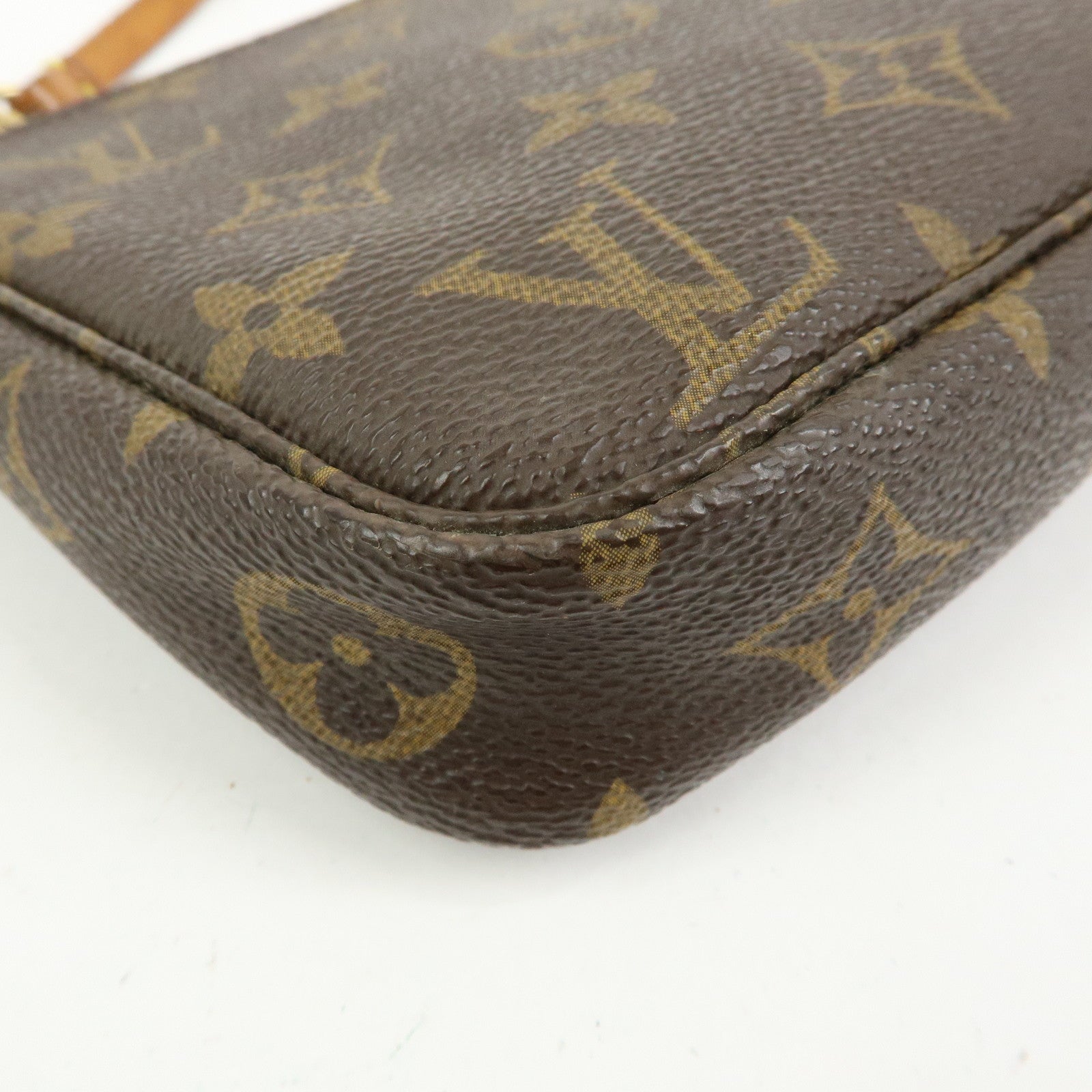 Louis Vuitton Monogram Pochette Accessoires Pouch Hand Bag Brown M51980
