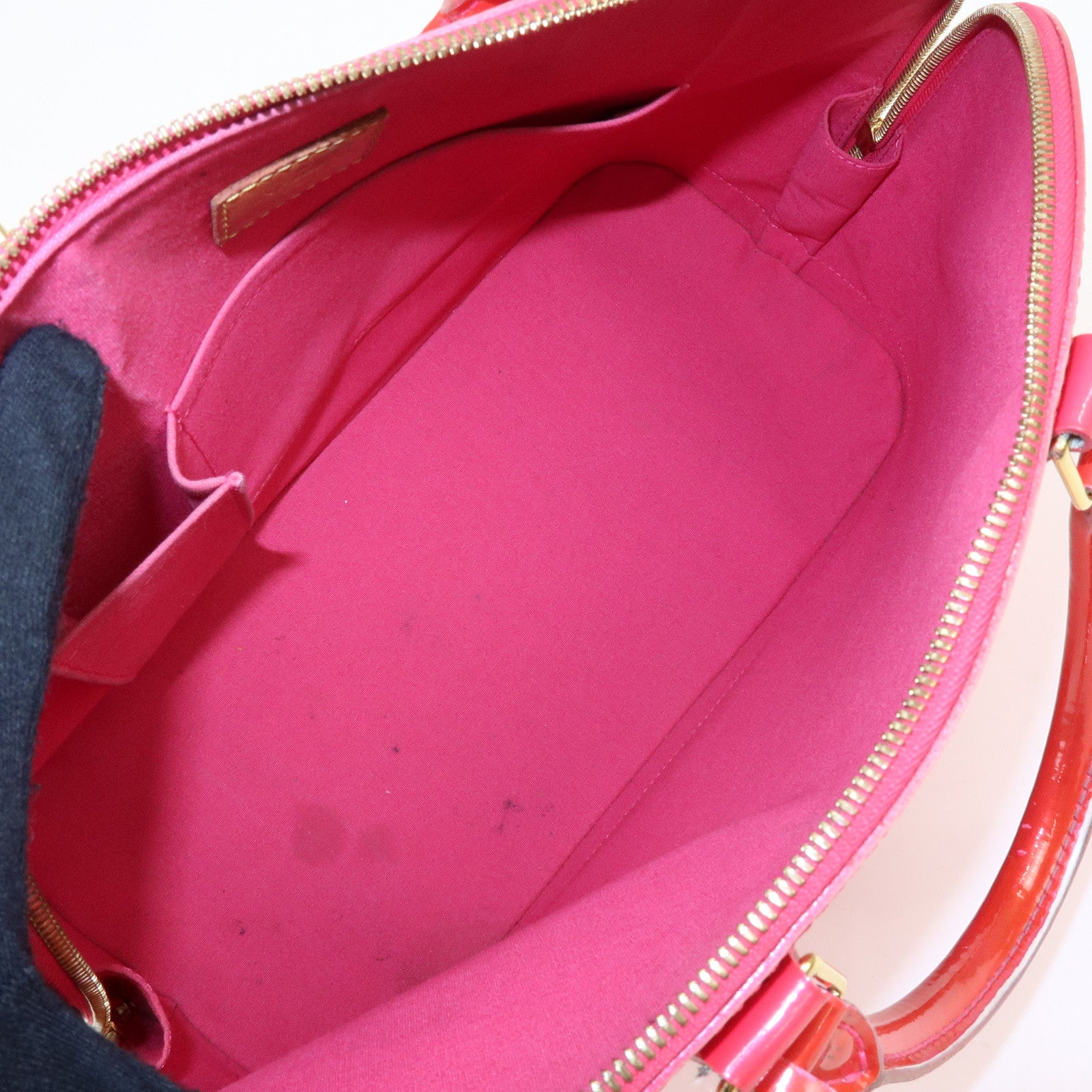 Louis Vuitton Monogram Rose Vernis Alma MM Hand Bag Rose Pop M93686