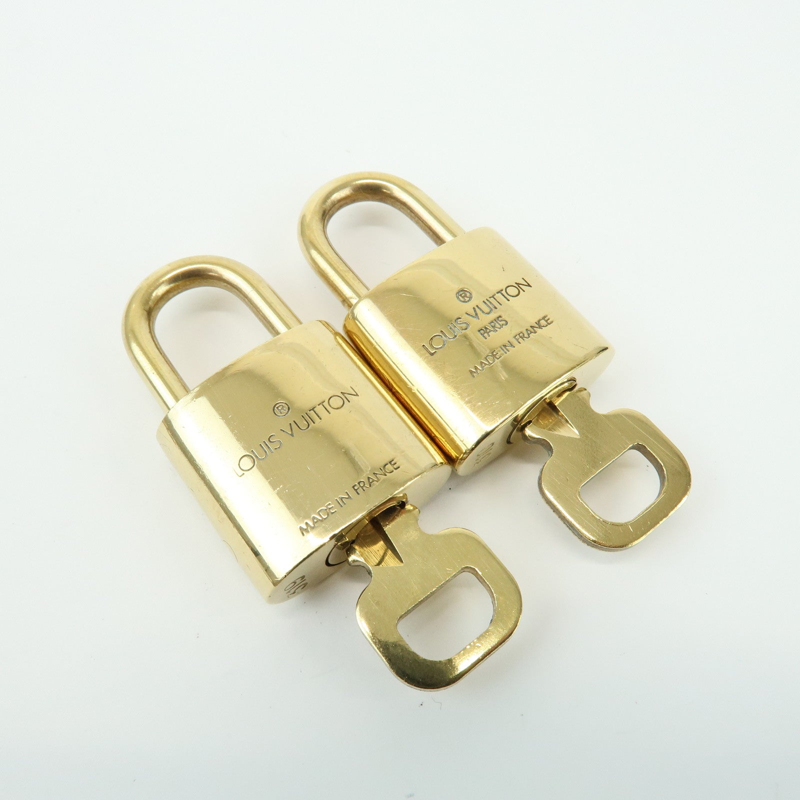 Louis Vuitton Set of 10 Lock & Key Cadena Key Lock