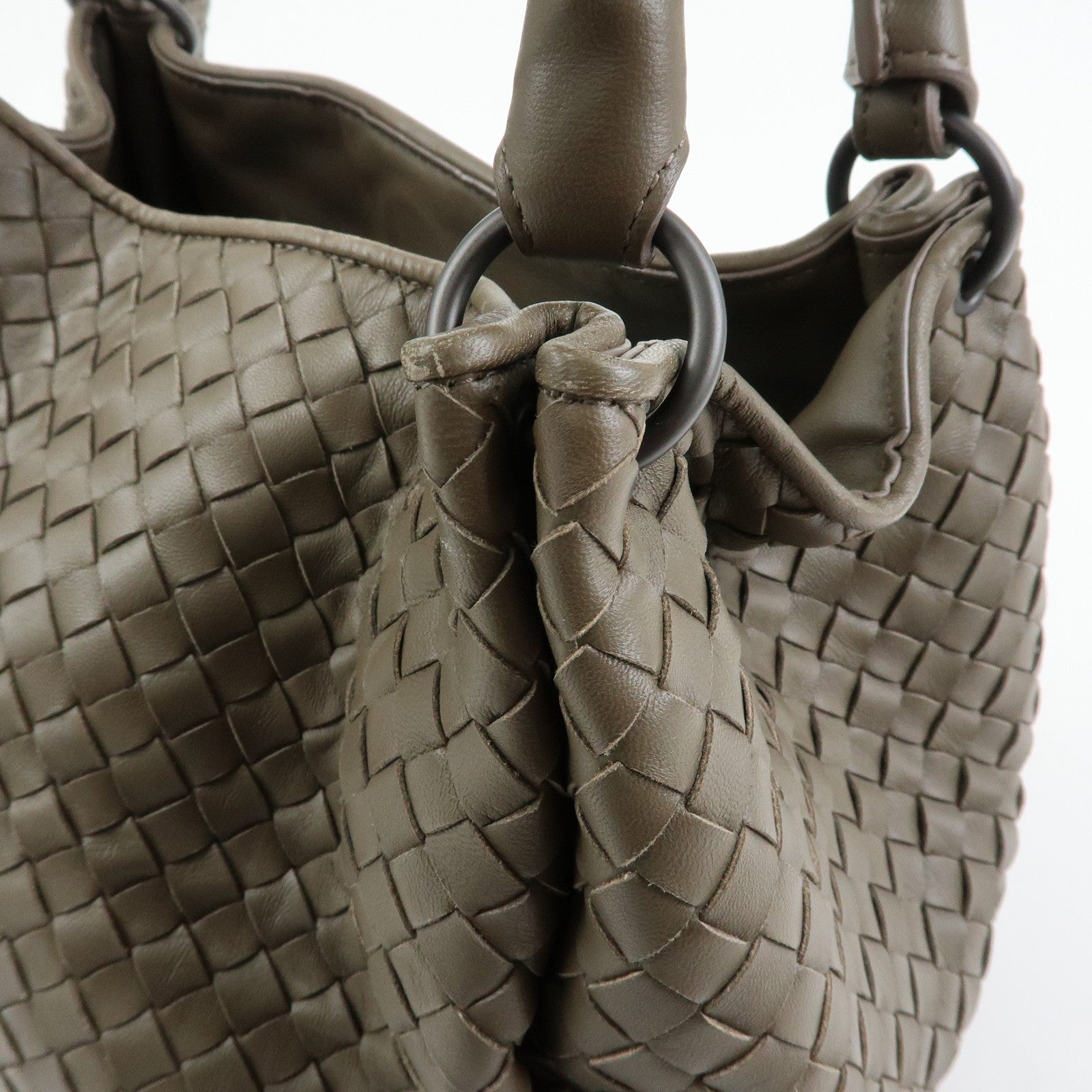 BOTTEGA VENETA Intrecciato Parachute Nappa Leather Shoulder Bag 428047