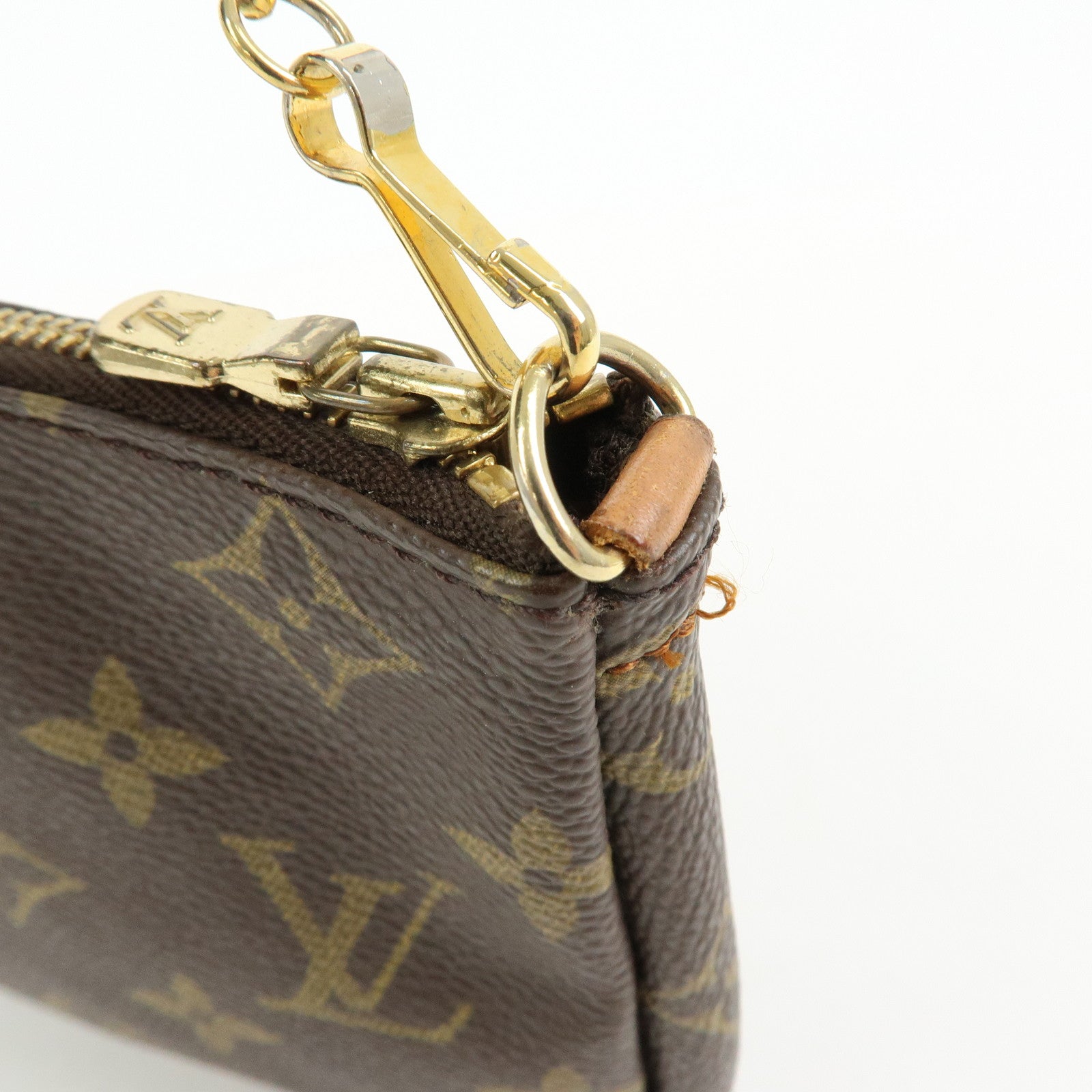 Louis Vuitton Monogram Canvas Mini Pouch For Sac Shopping GM Brown