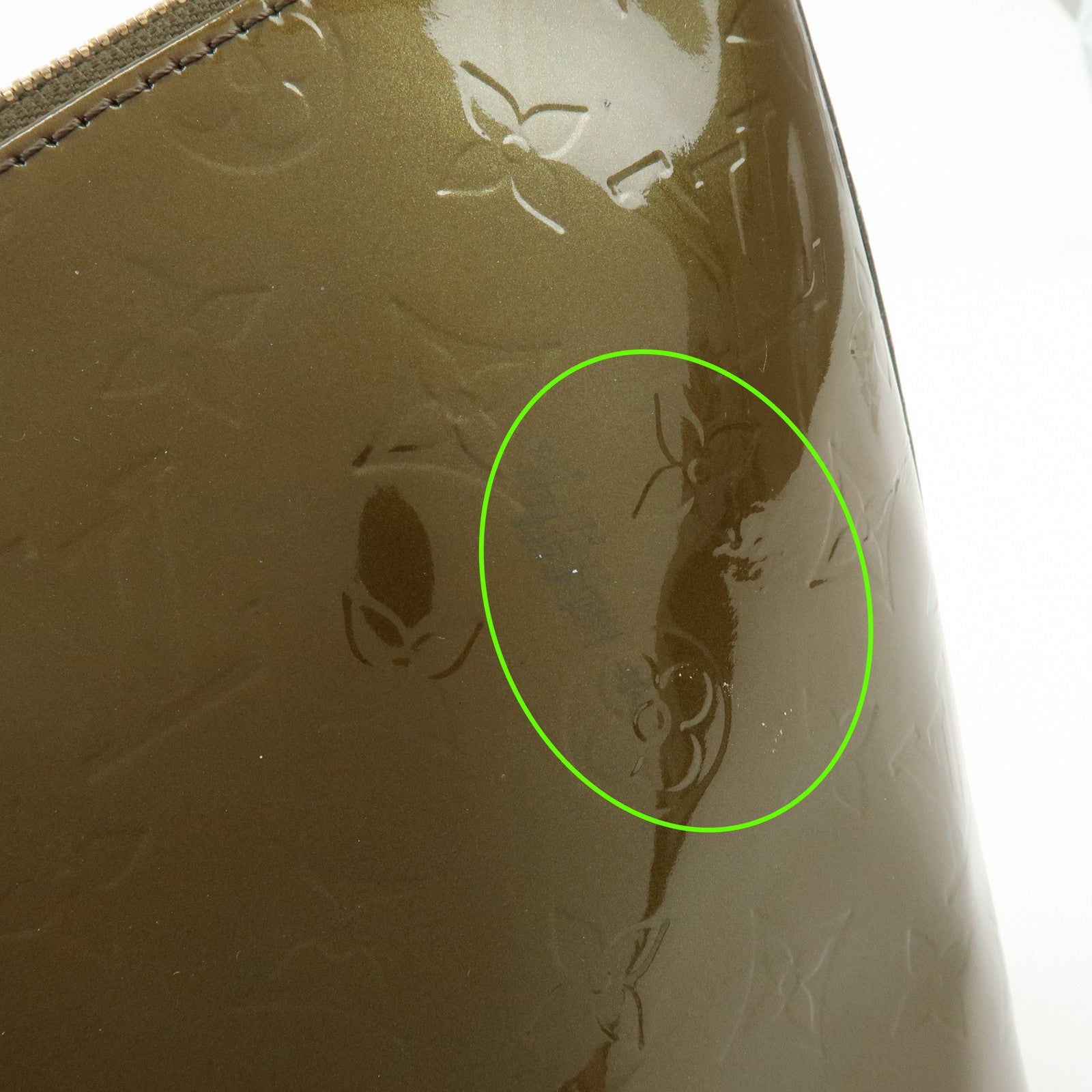 Louis Vuitton Monogram Vernis Bellevue GM Tote Bag Vert Bronze M93674
