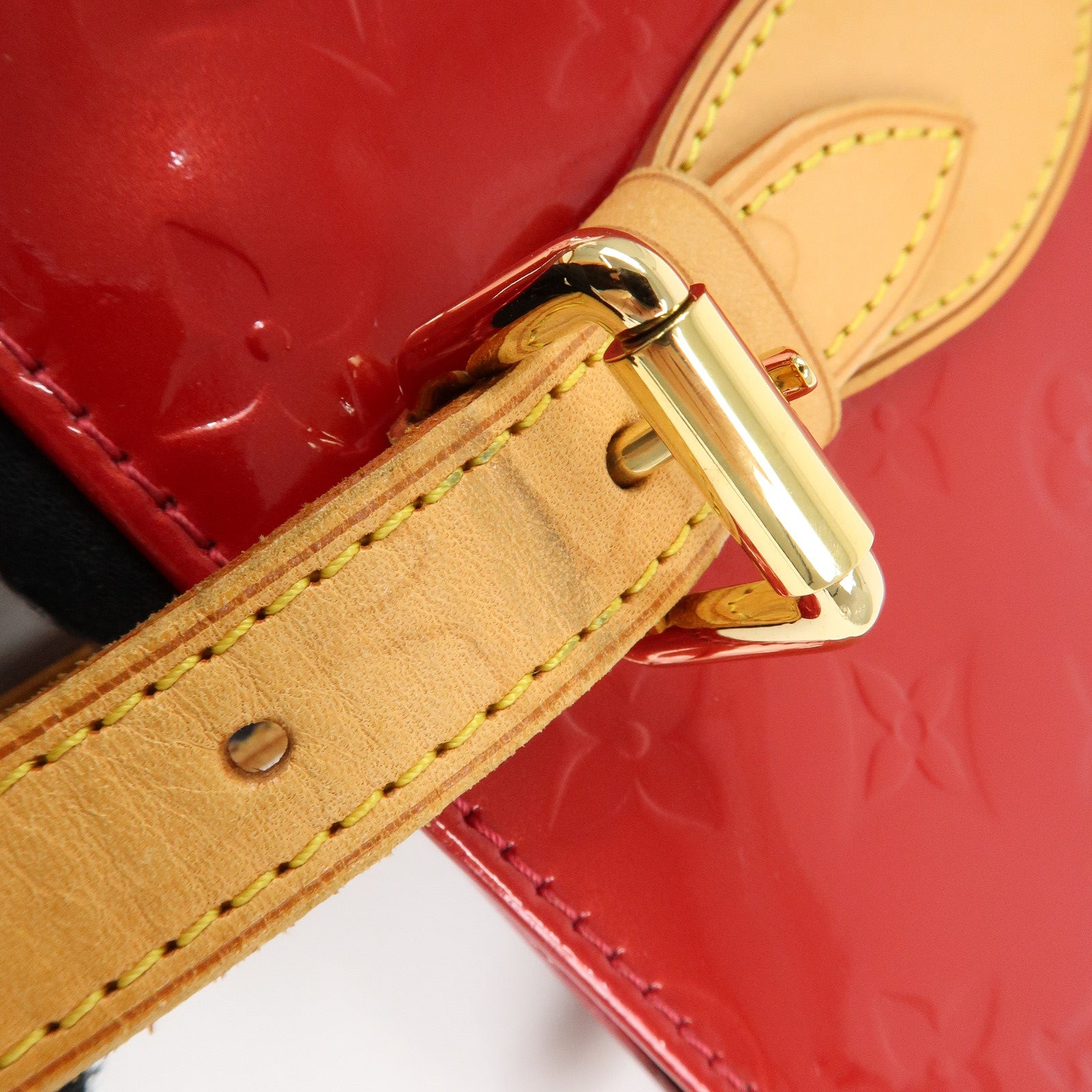 Louis Vuitton Monogram Vernis Brentwood Tote Bag Hand Bag Red M91989