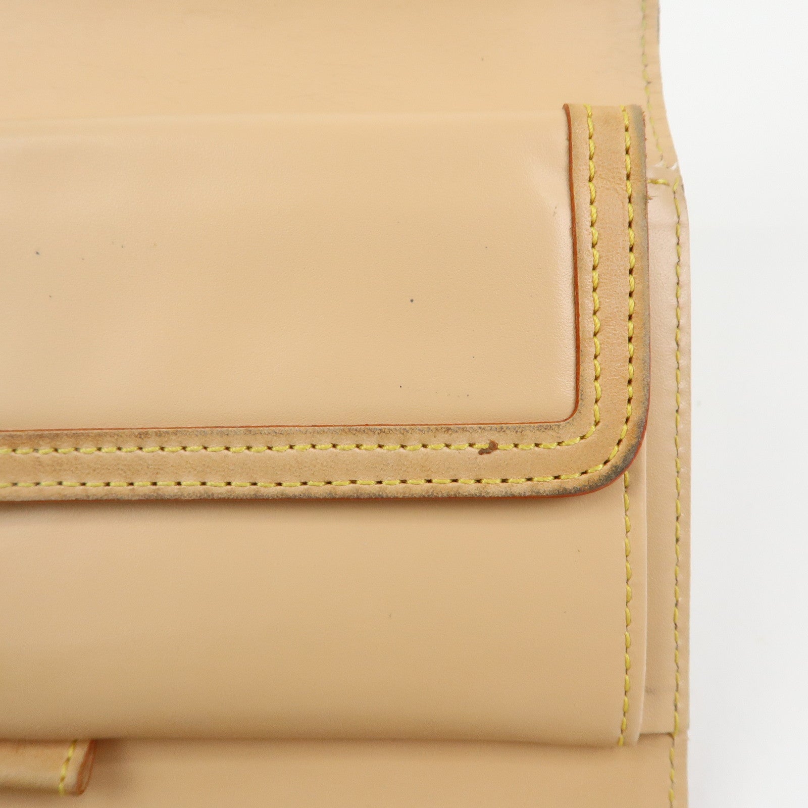 Louis Vuitton Monogram Porte Trezor International Wallet Blanc M92659
