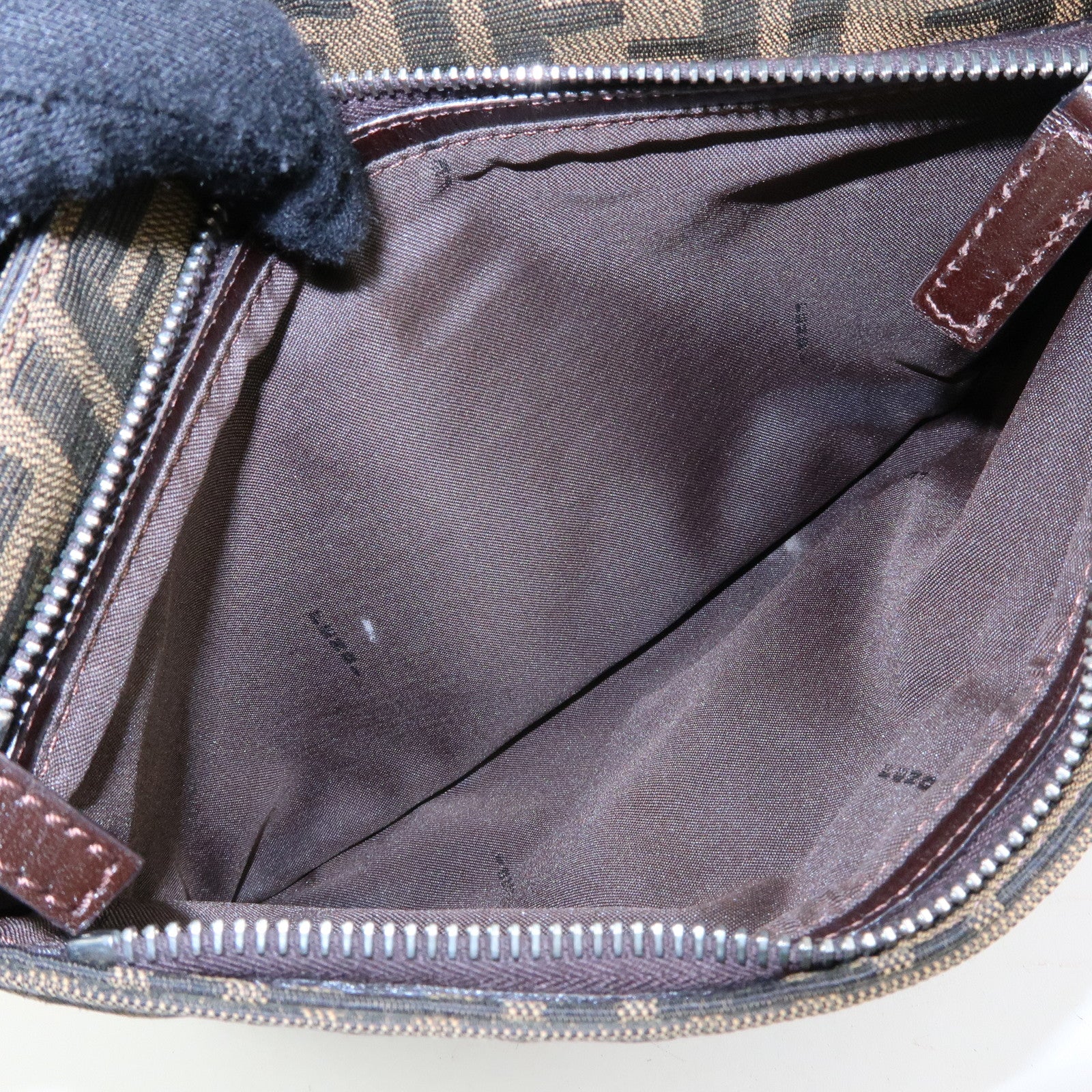 FENDI Zucca Canvas Leather Shoulder Bag Hand Bag Brown Black 26728
