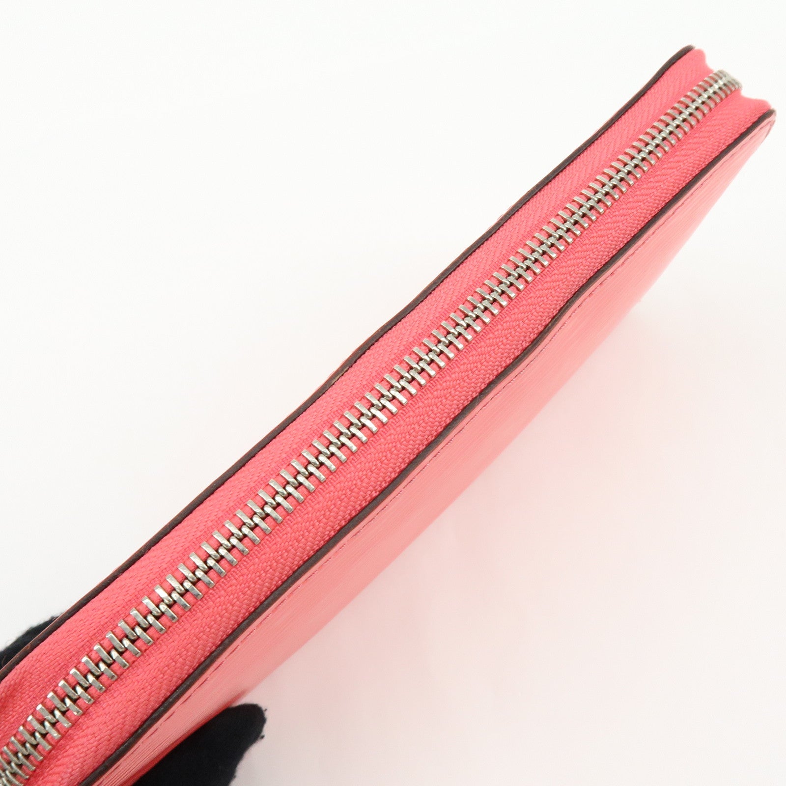 Louis Vuitton Epi Leather Zippy Long Wallet Corail M60663