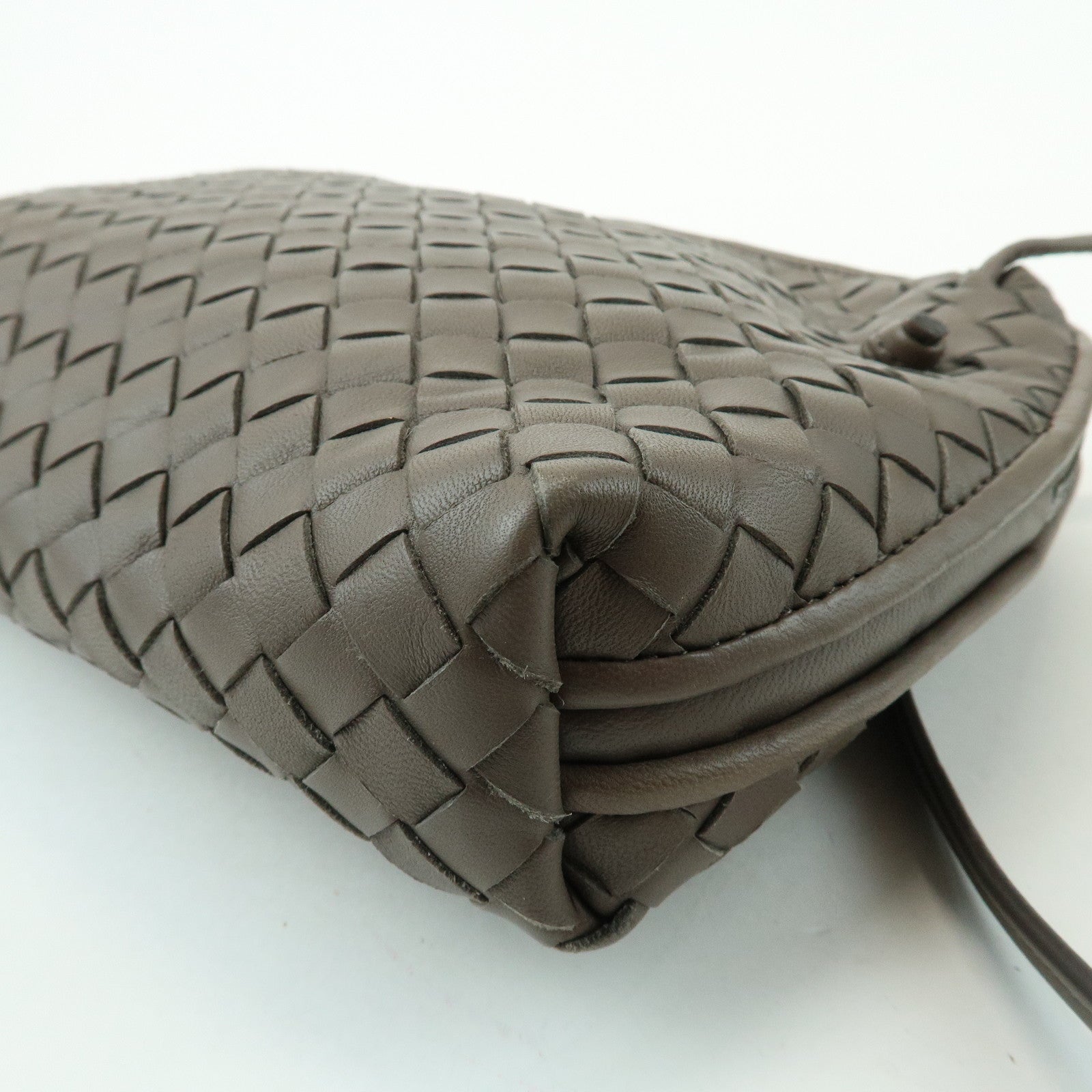 BOTTEGA VENETA Intrecciato Nodini Leather Shoulder Bag Brown