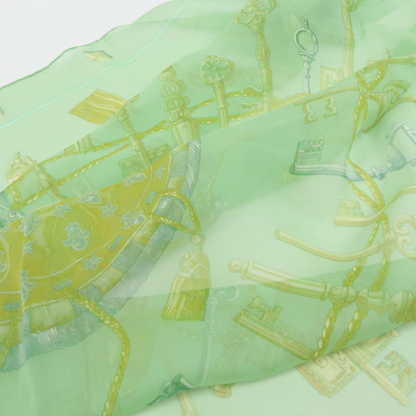 HERMES Carre 90 Silk 100% Scarf LES CLES THE KEYS RARE Light Green