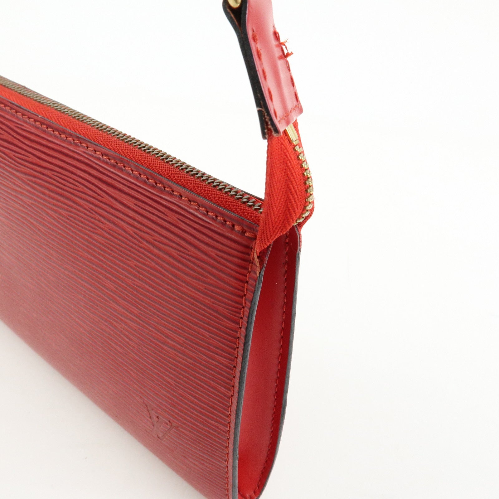Louis Vuitton Epi Pochette Accessoires Hand Bag Castilian Red M52957