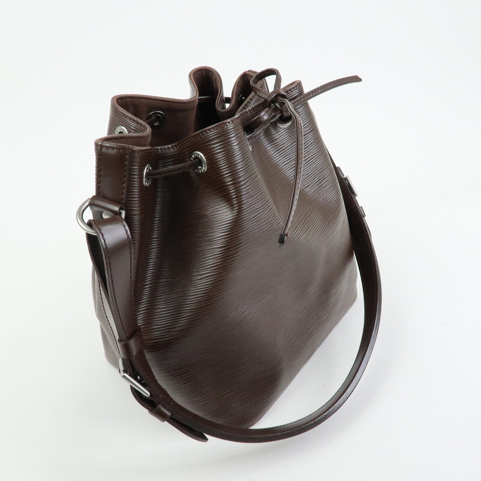 Louis Vuitton Epi Petit Noe Leather Shoulder Bag Mocha M5901D