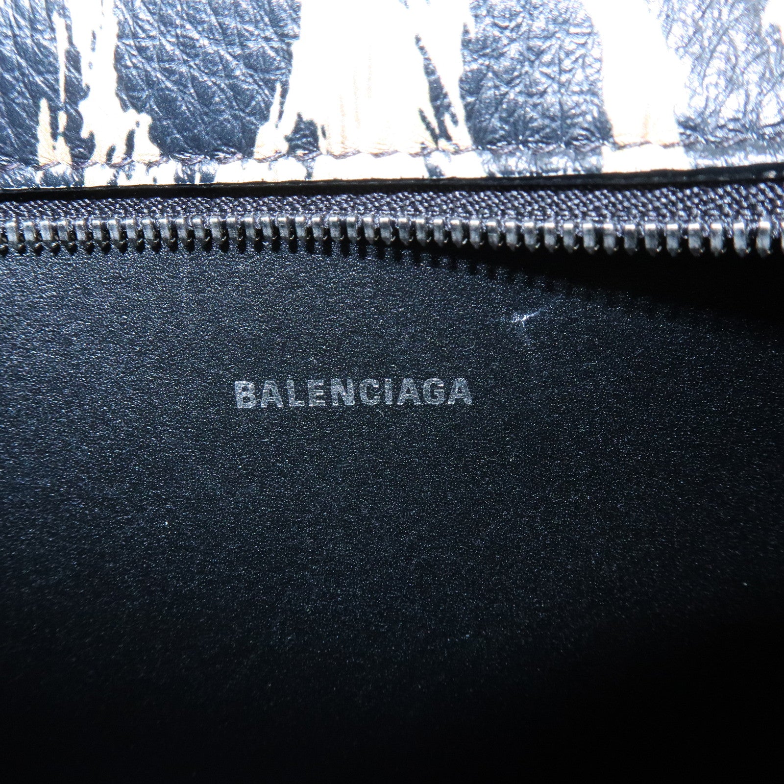 BALENCIAGA Everyday Camera Bag Shoulder Bag Leopard Pattern 552372