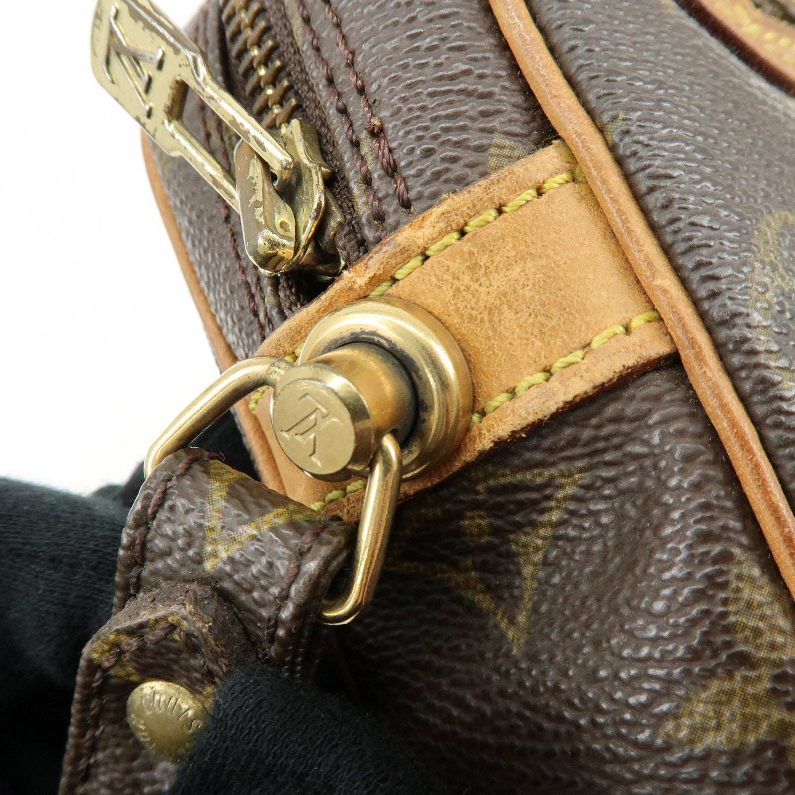 Louis Vuitton Monogram Marly Dragonne GM Clutch Bag Wrist Bag M51825