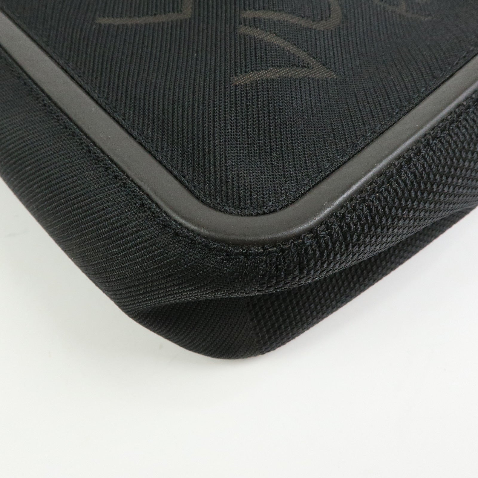 Louis Vuitton Damier Geant Citadin NM Crossbody Bag Noir M93233