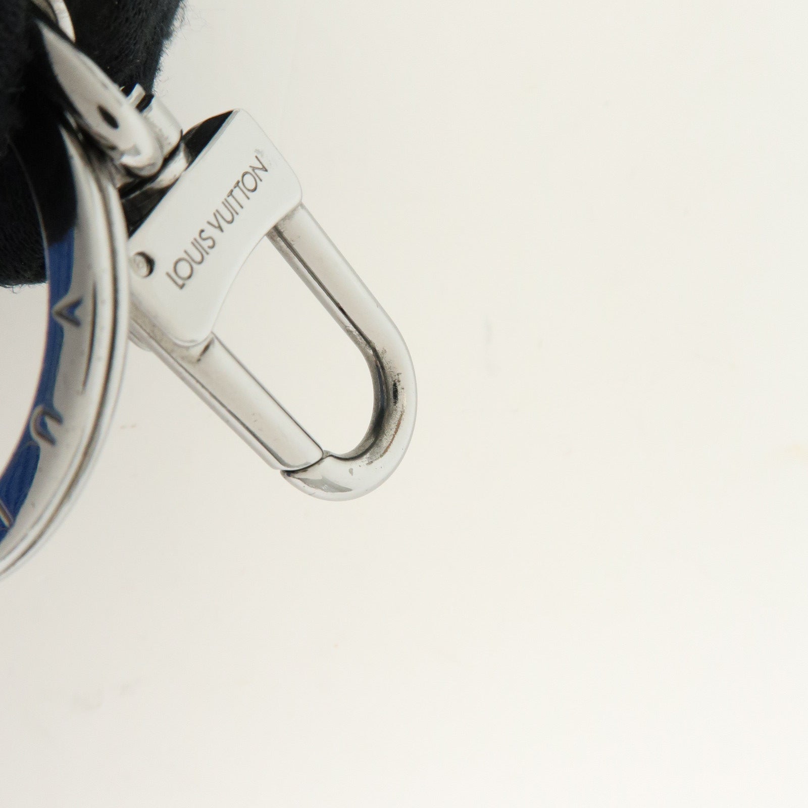 Louis Vuitton Monogram Eclips Porte Cles Tab ID Metal Key Chain M63618